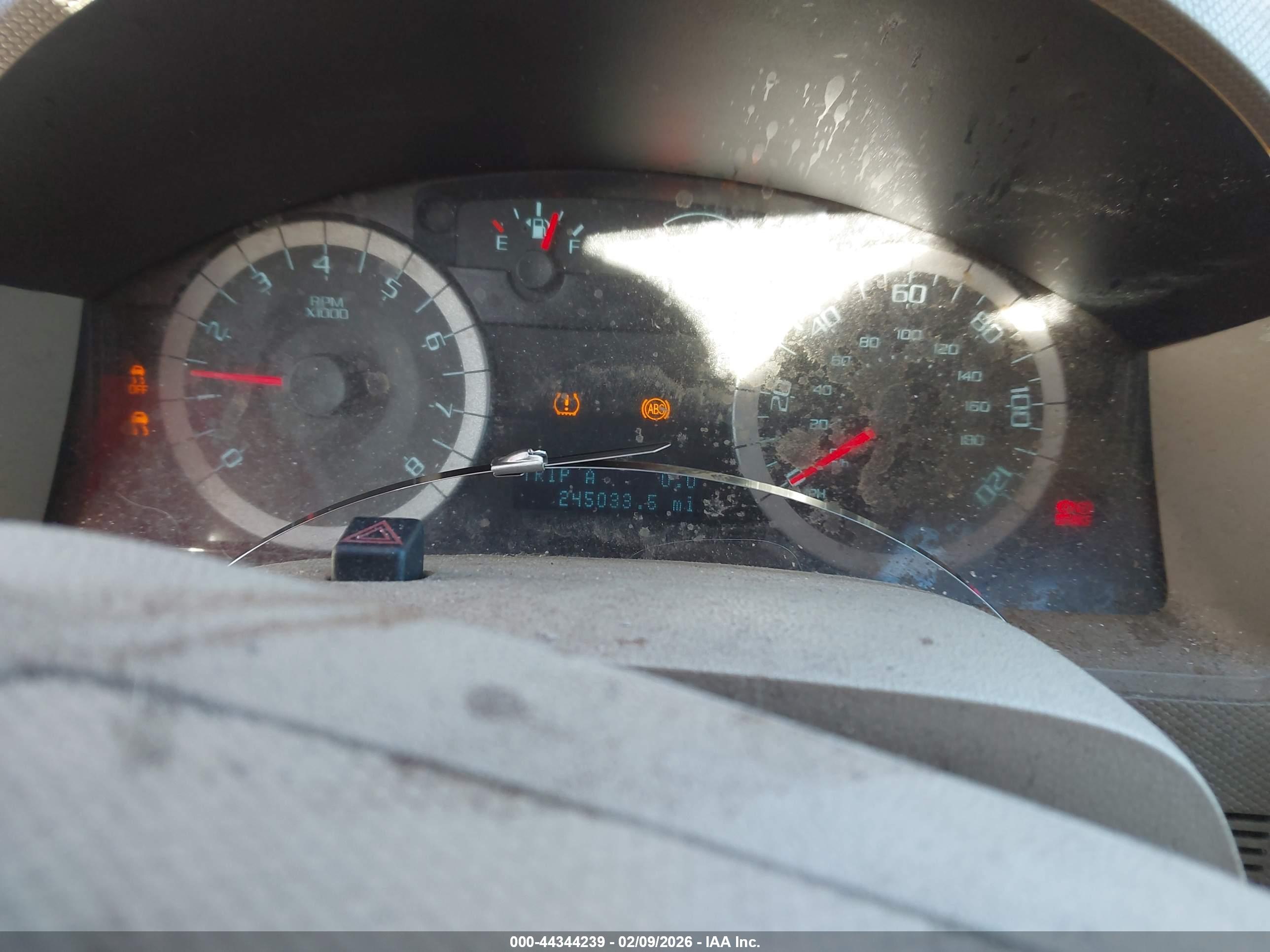 FORD ESCAPE image 7
