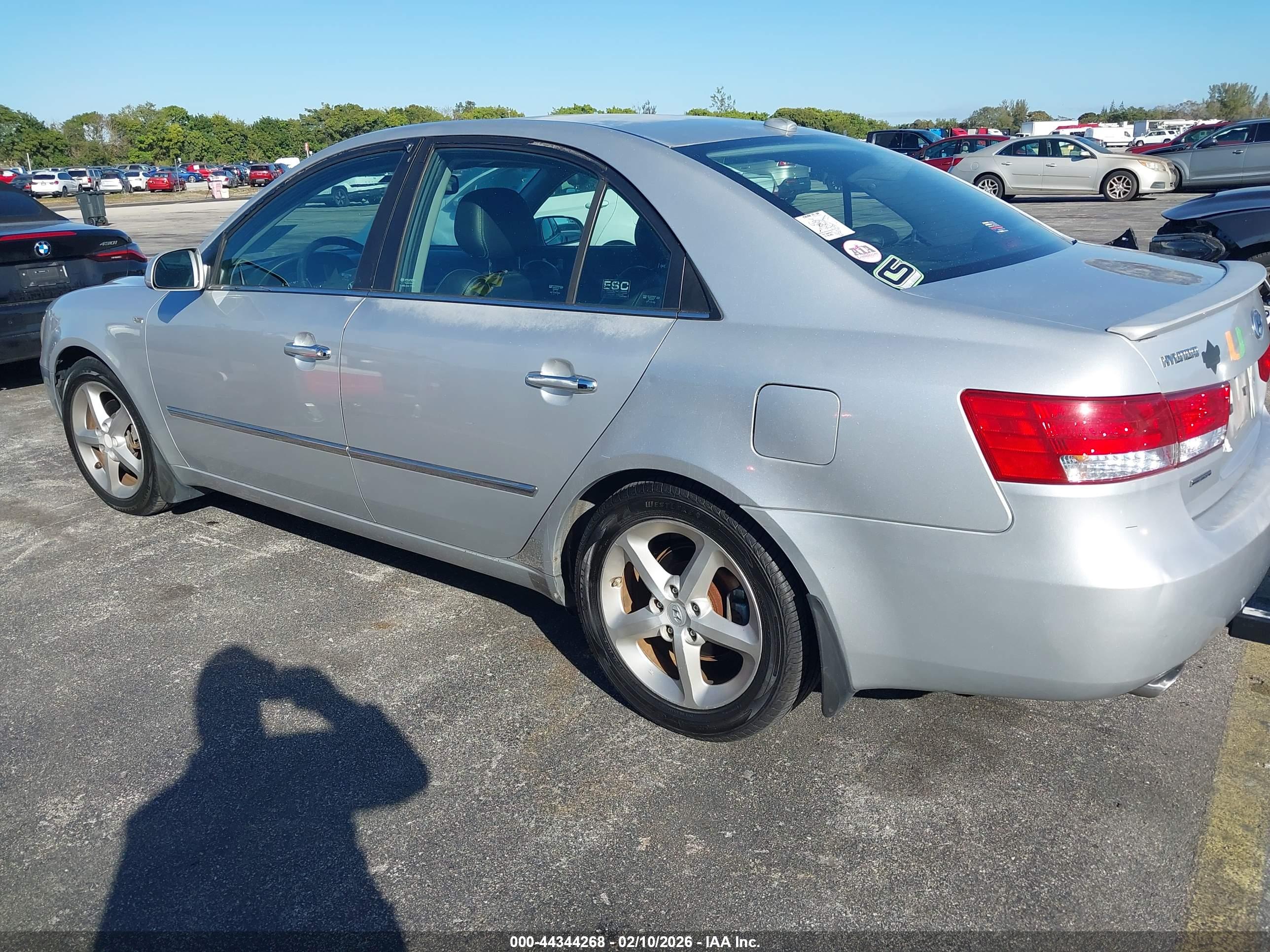 HYUNDAI SONATA image 6