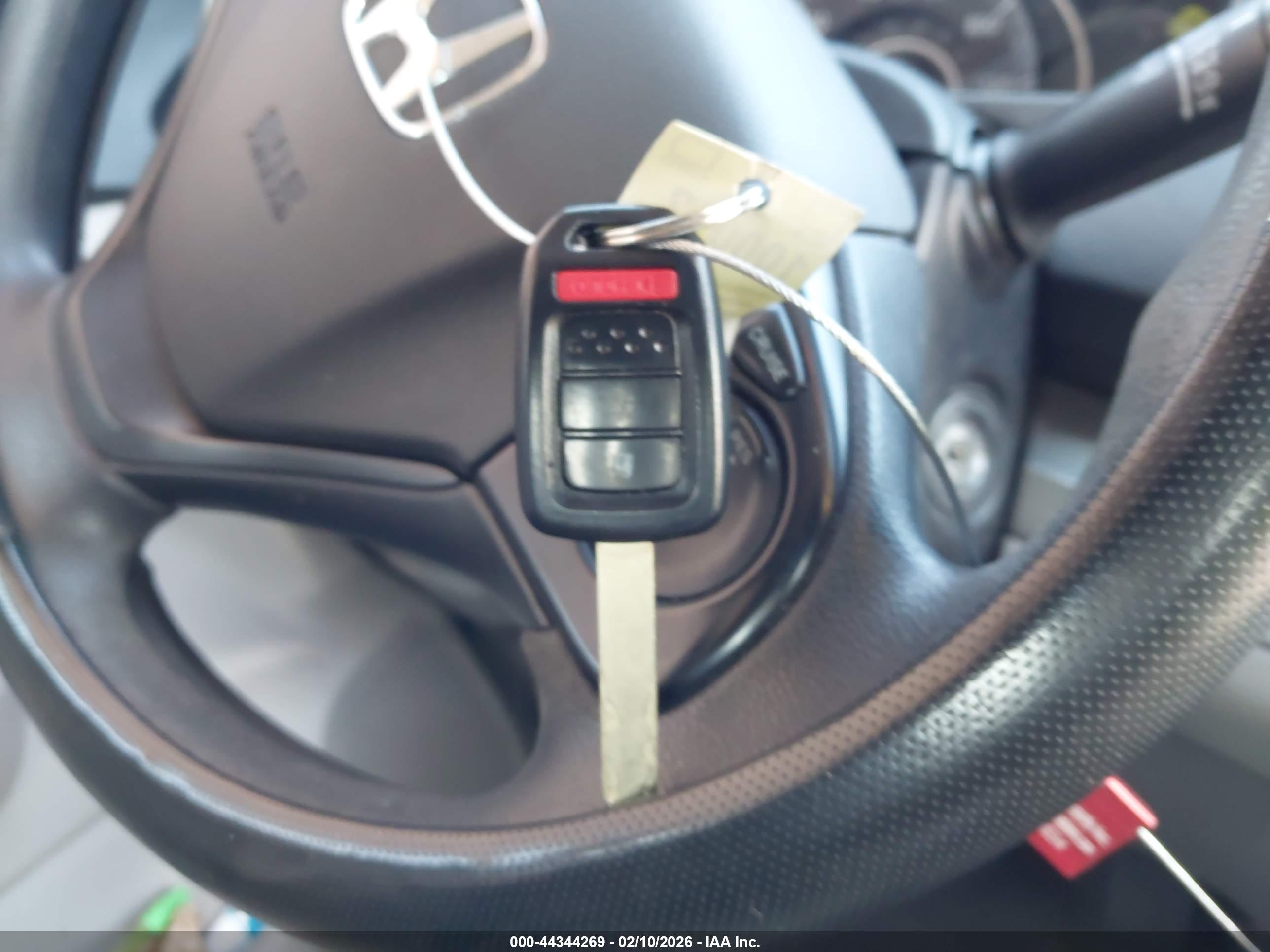 HONDA CR-V image 11