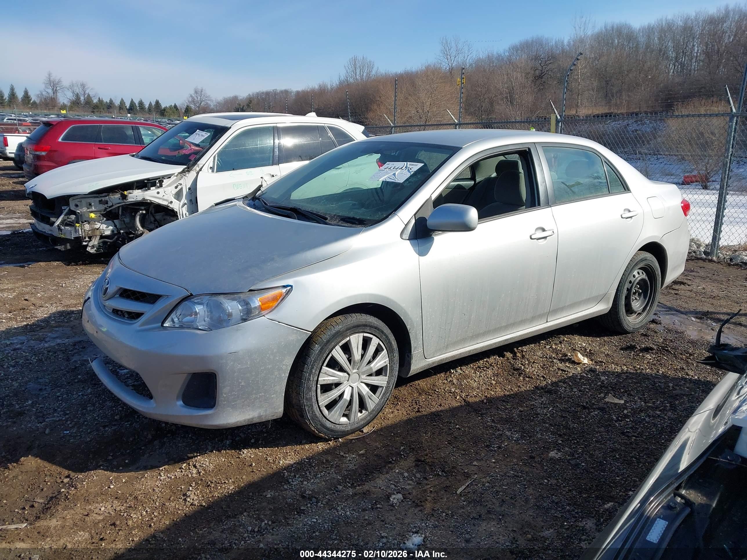 TOYOTA COROLLA image 2