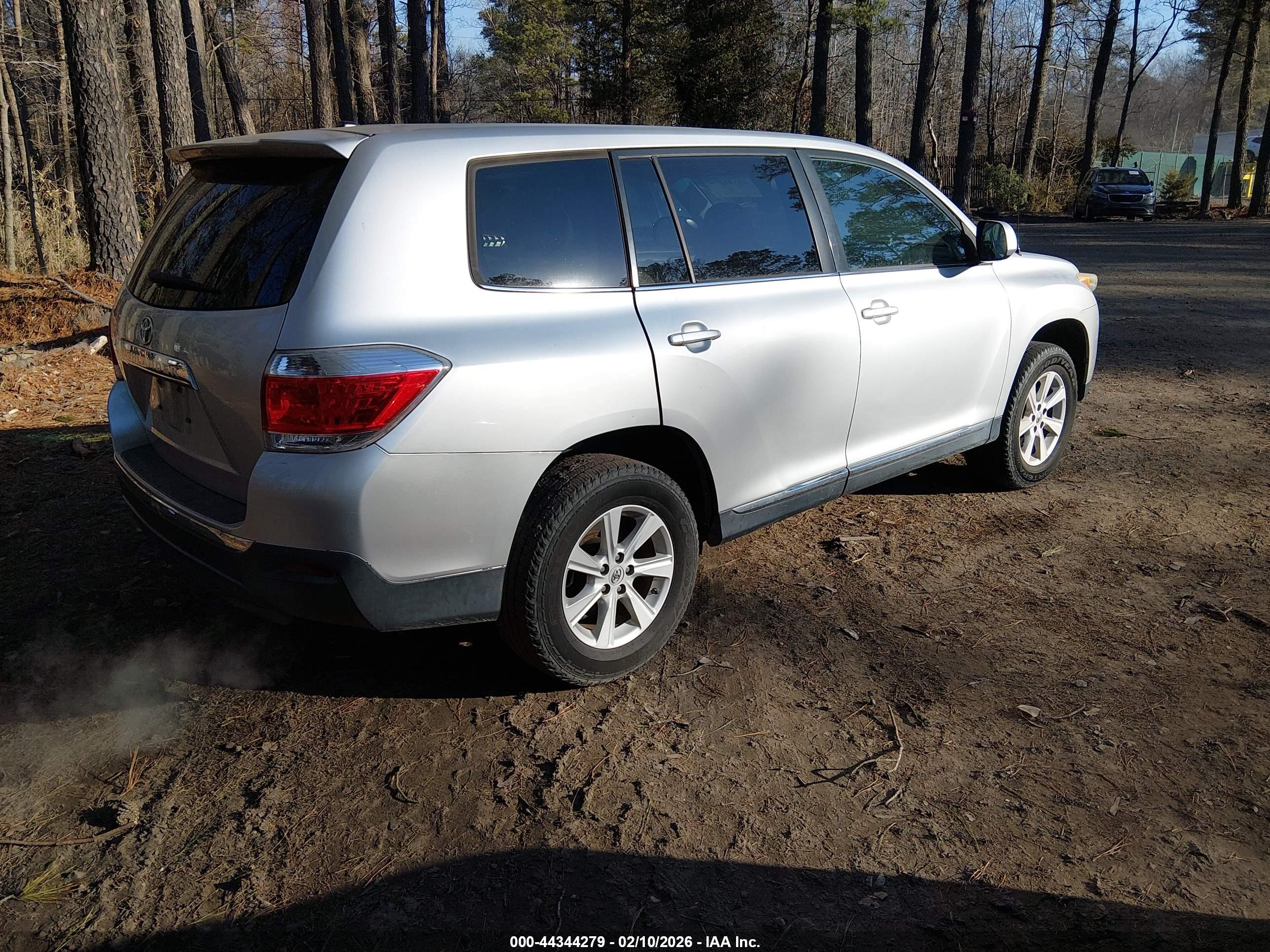 TOYOTA HIGHLANDER image 4