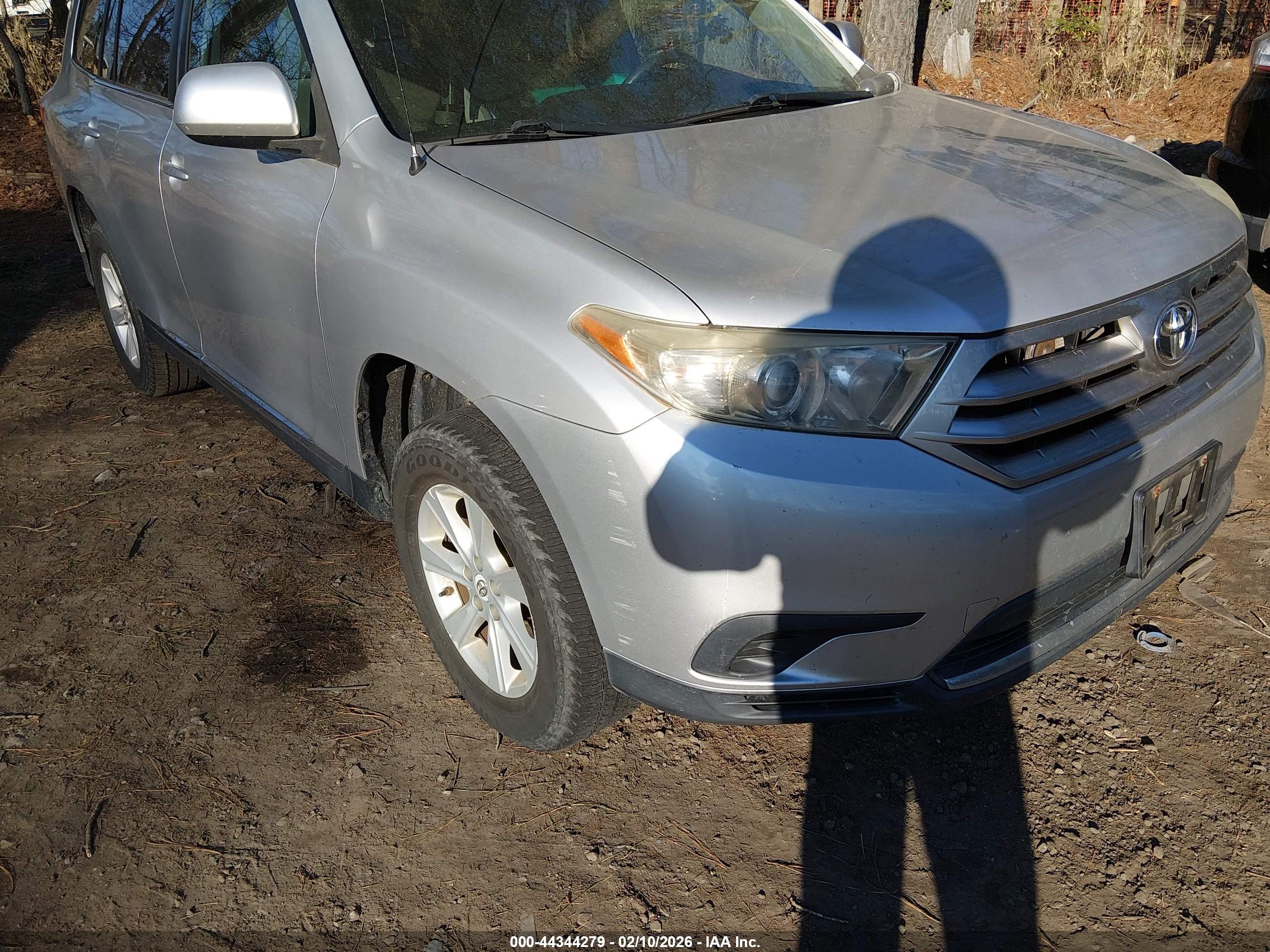 TOYOTA HIGHLANDER image 6