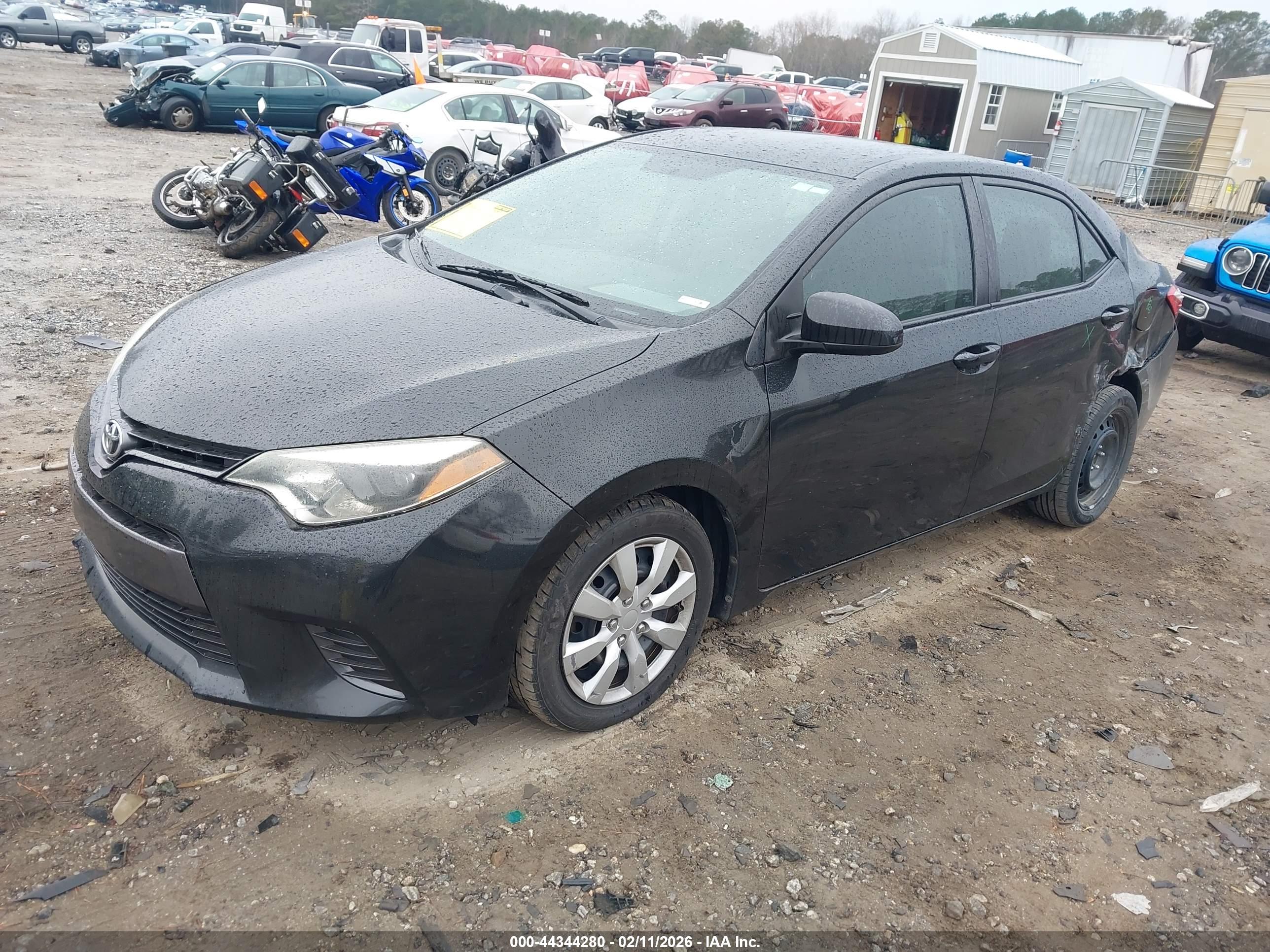 TOYOTA COROLLA image 2