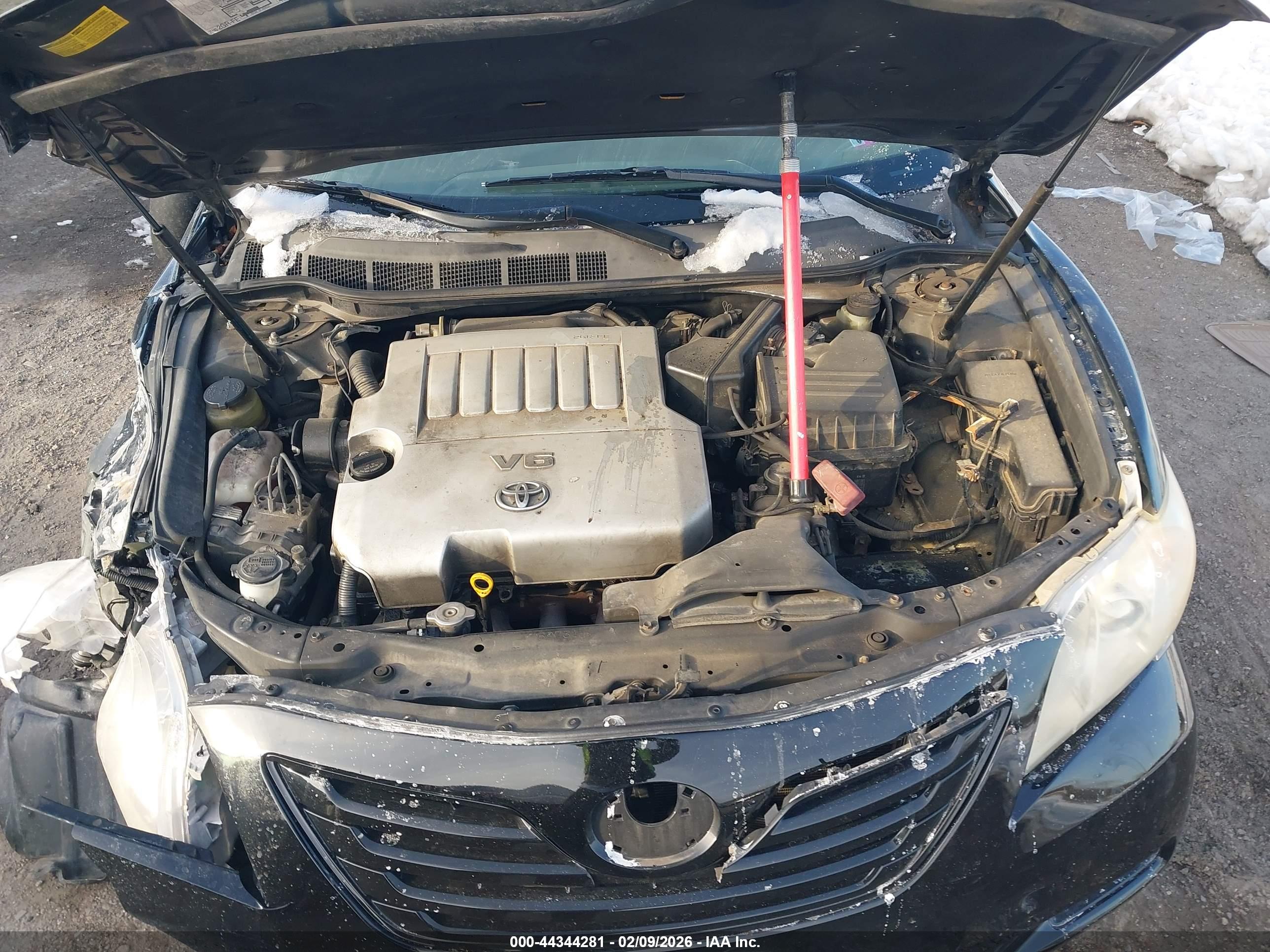 TOYOTA CAMRY image 10