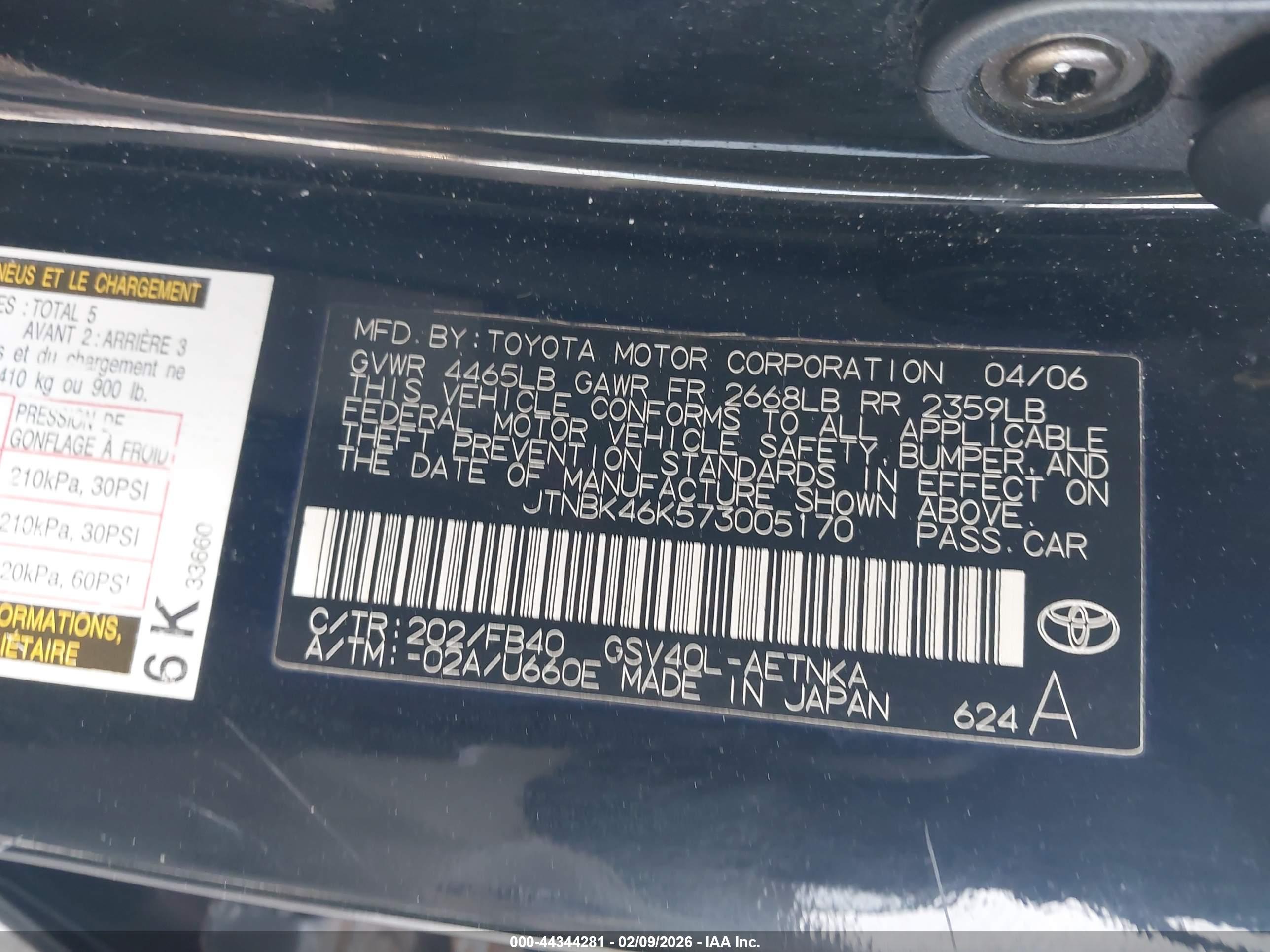 TOYOTA CAMRY image 9