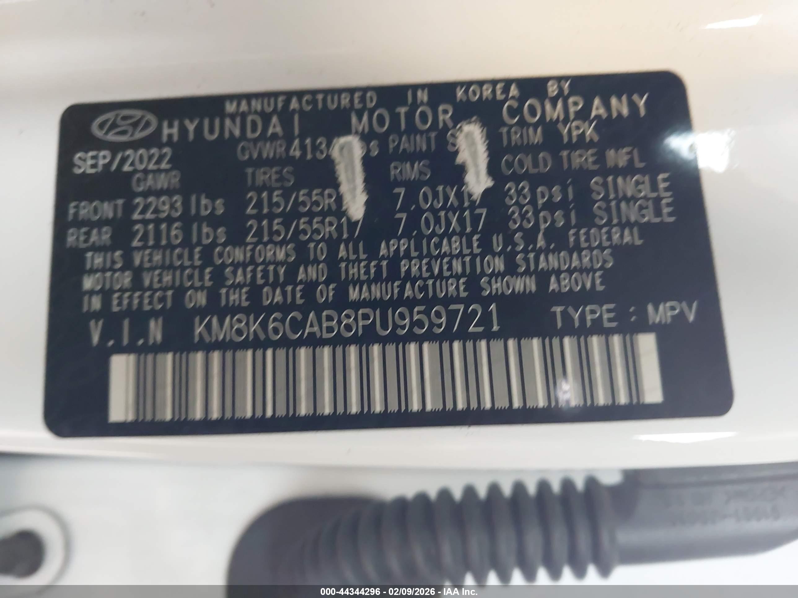 HYUNDAI KONA image 9
