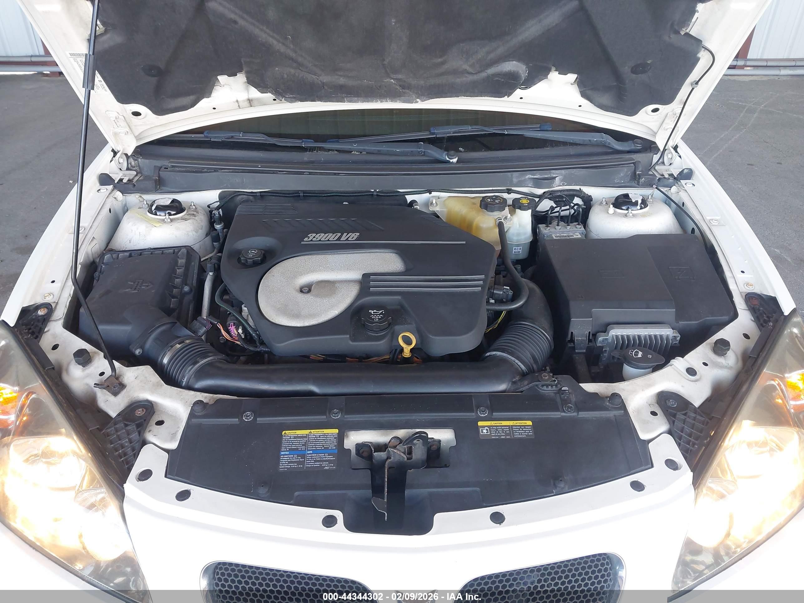 PONTIAC G6 image 10