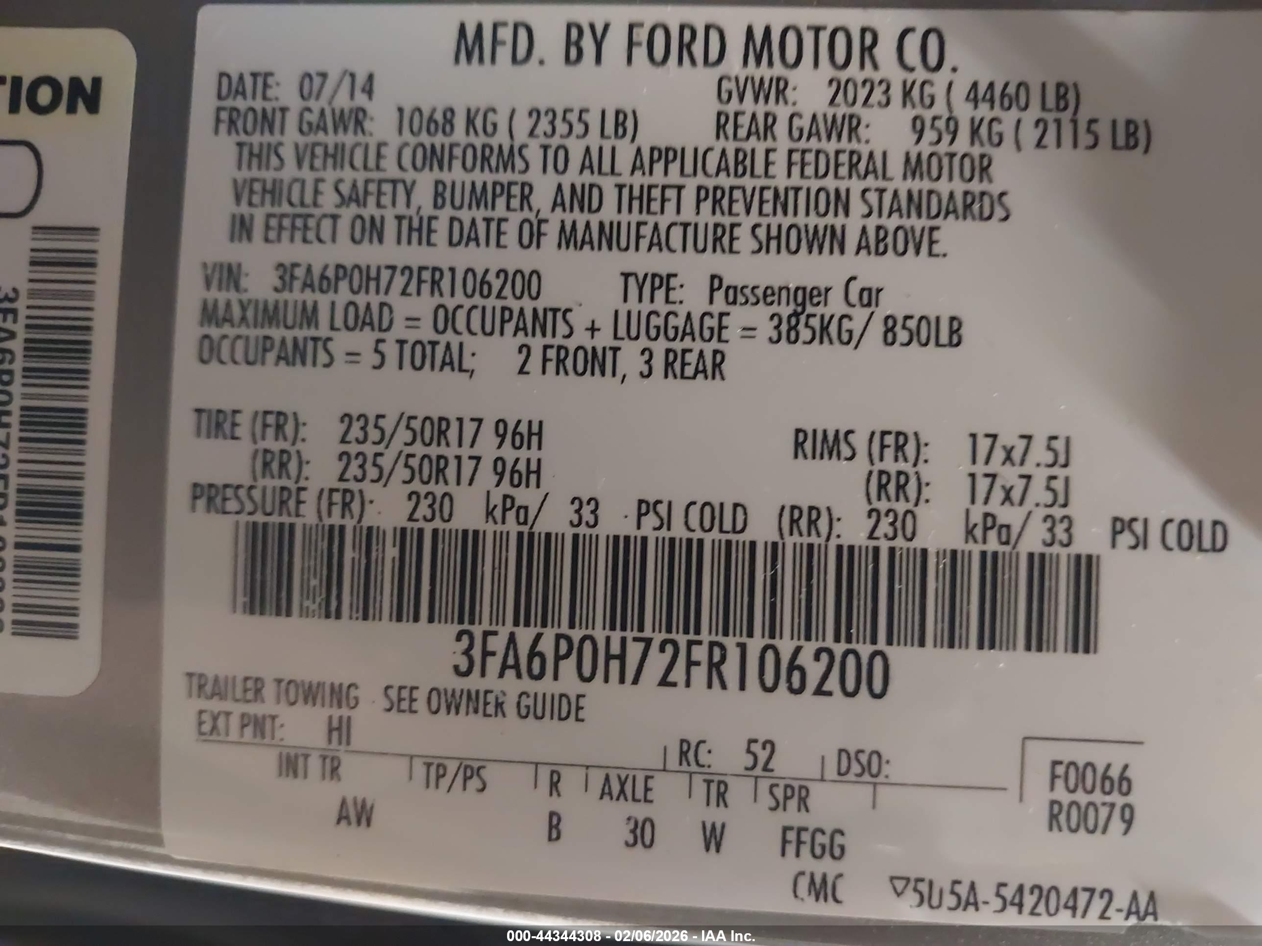 FORD FUSION image 9