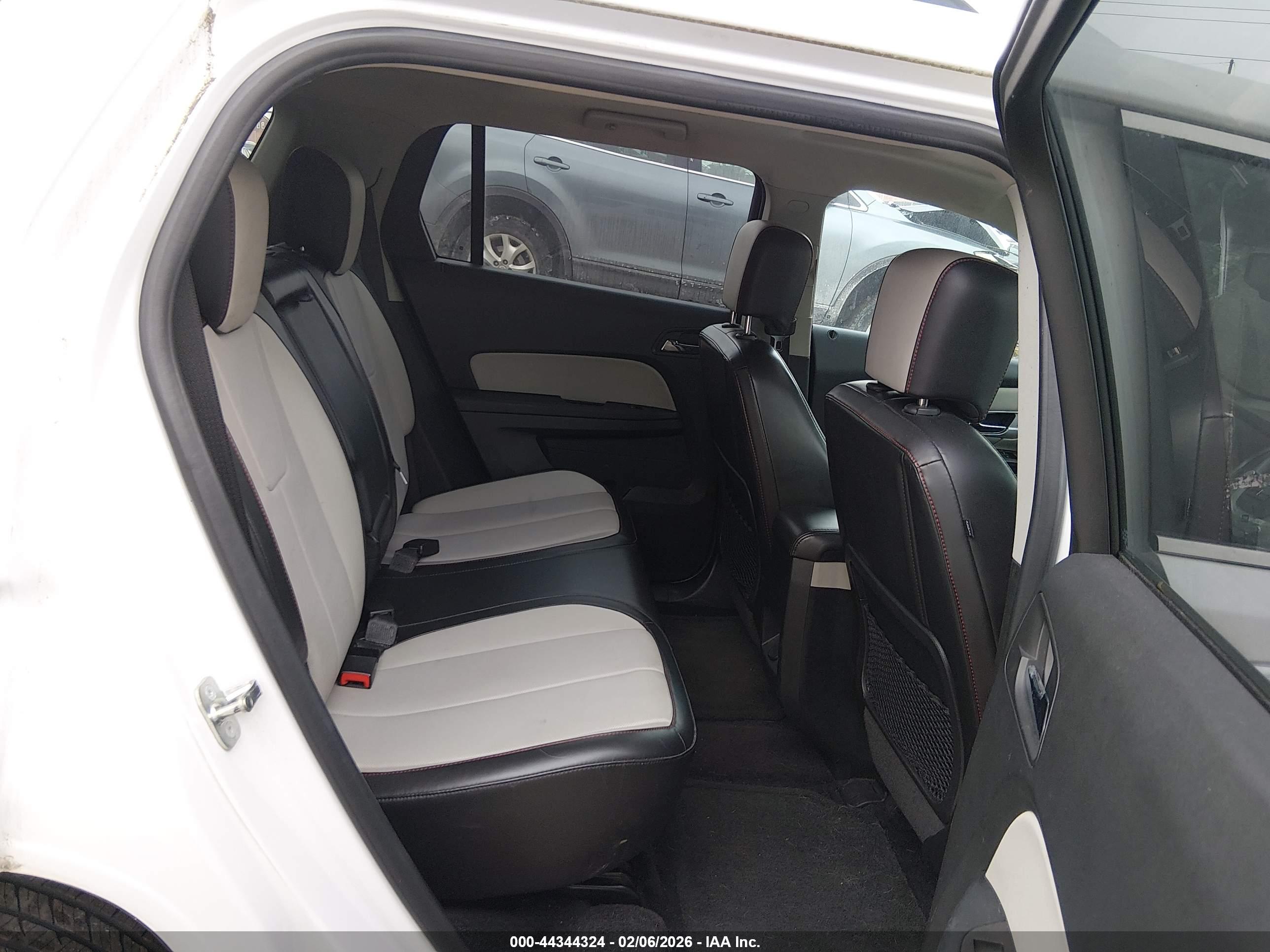 GMC TERRAIN image 8