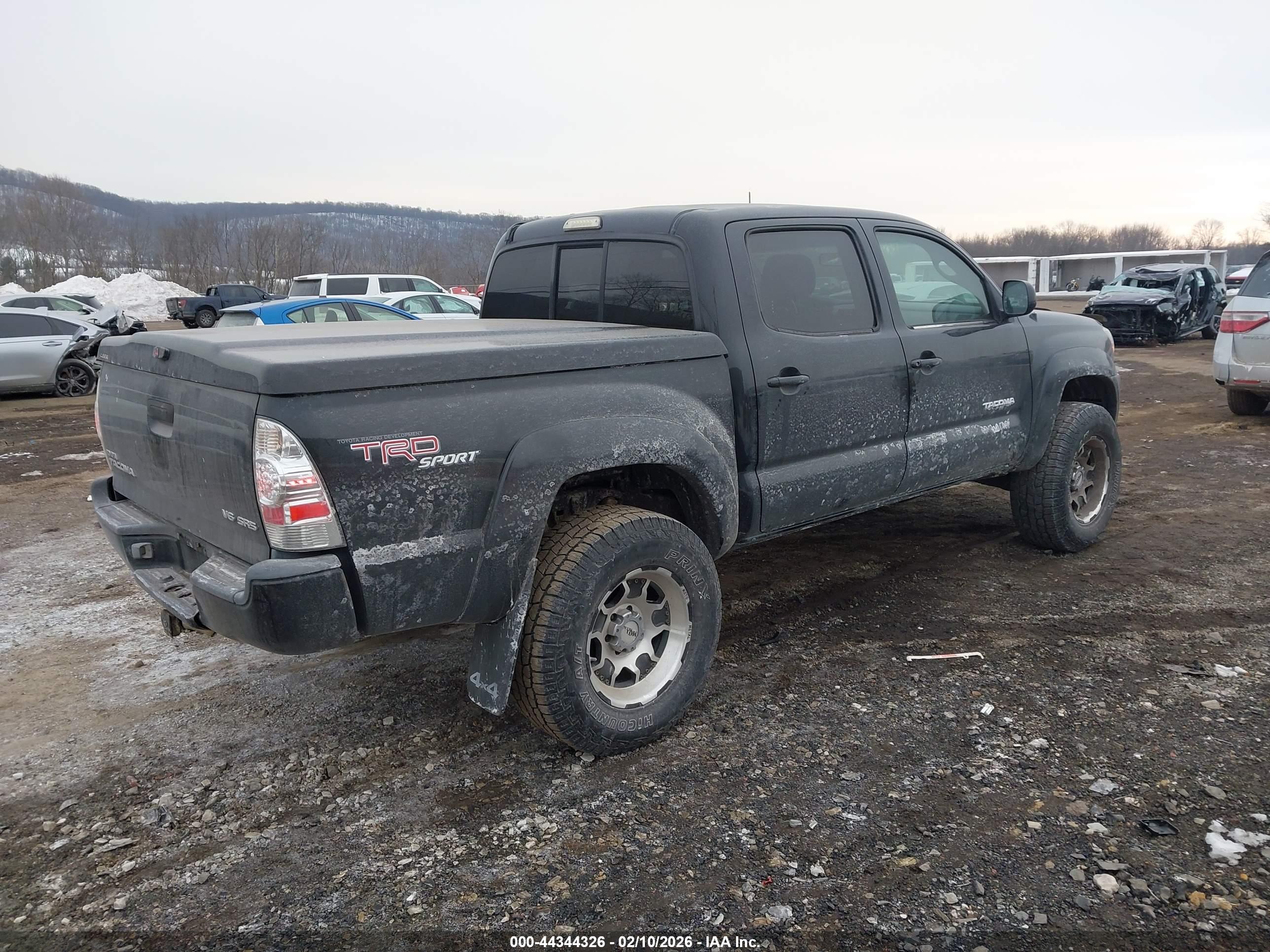 TOYOTA TACOMA image 4
