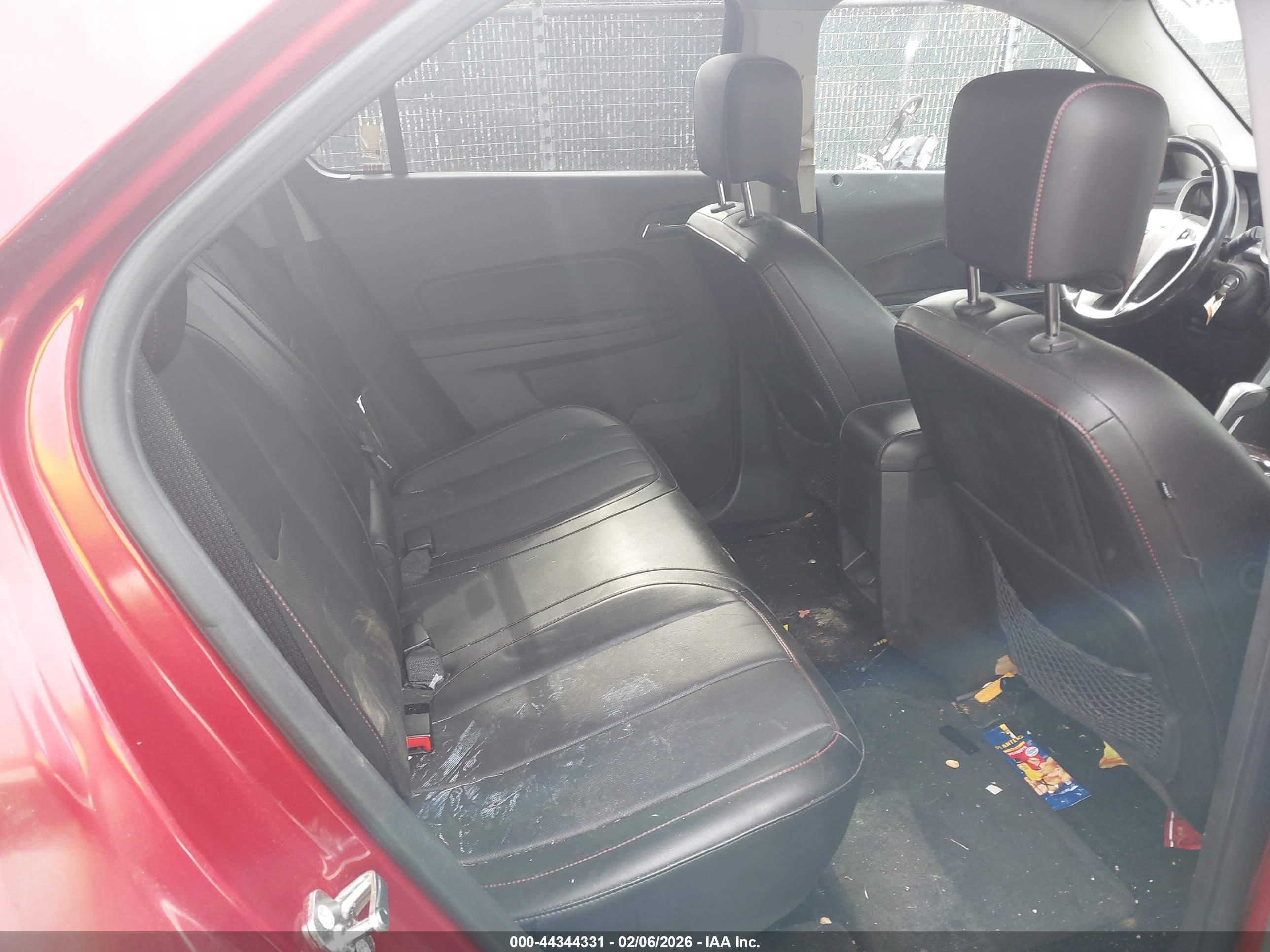 CHEVROLET EQUINOX image 8