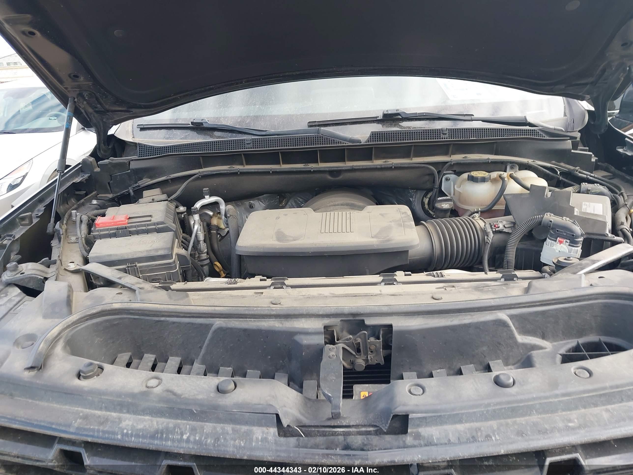 CHEVROLET TAHOE image 10
