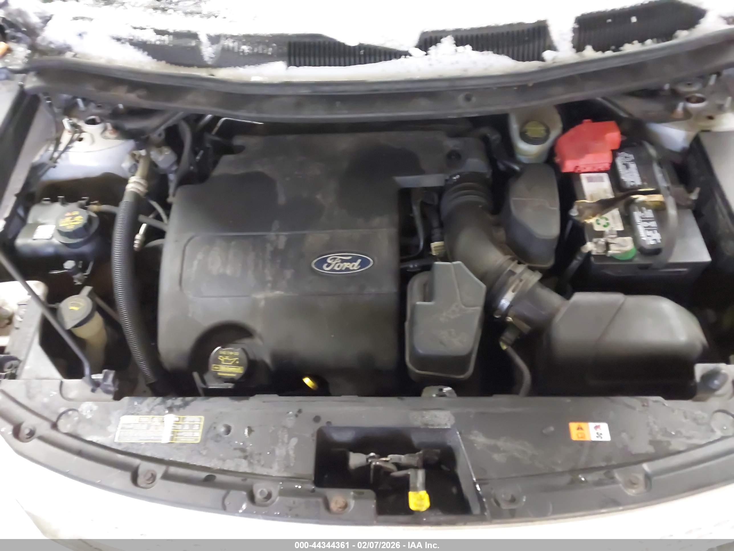 FORD EXPLORER image 10