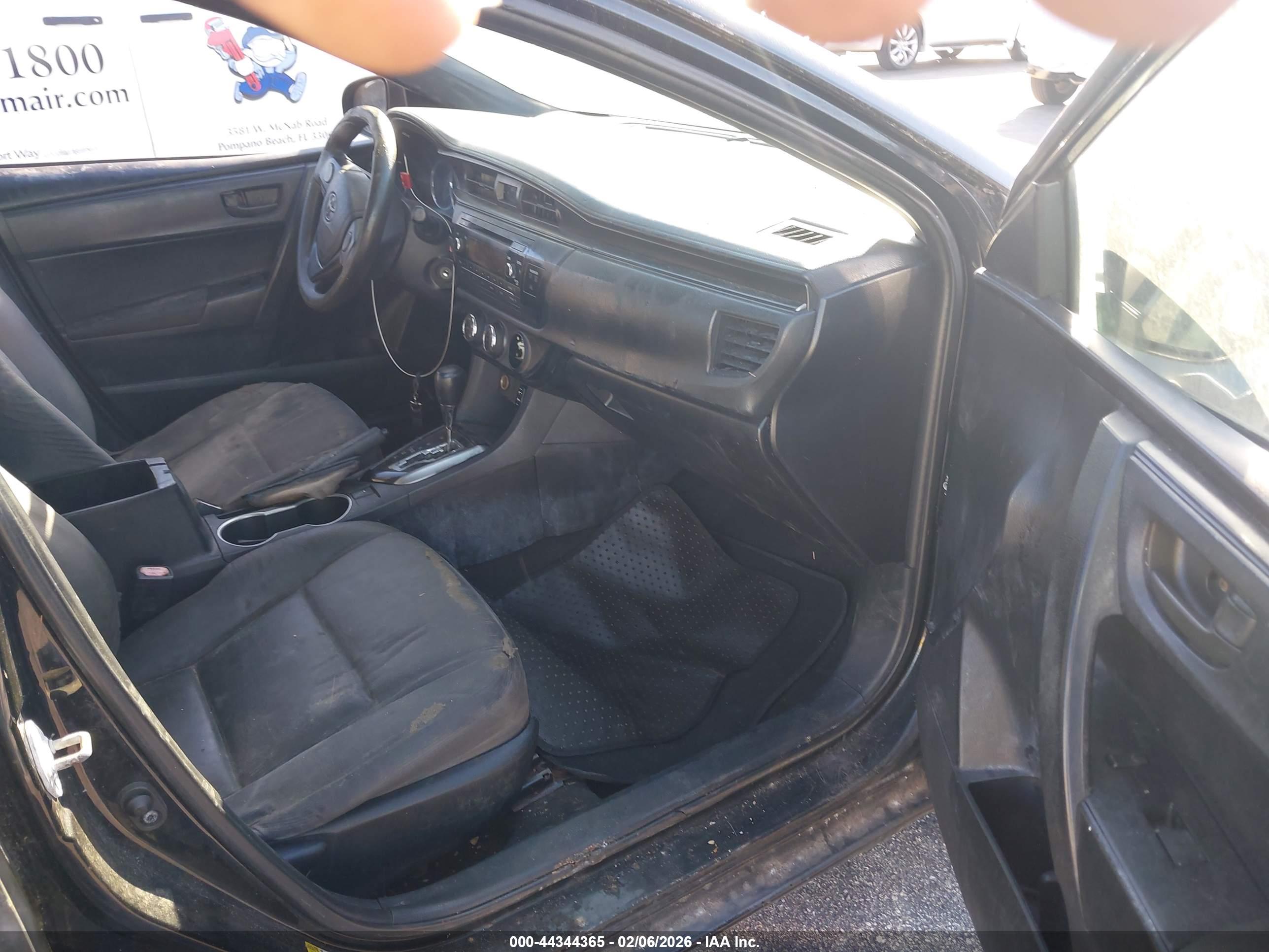 TOYOTA COROLLA image 5