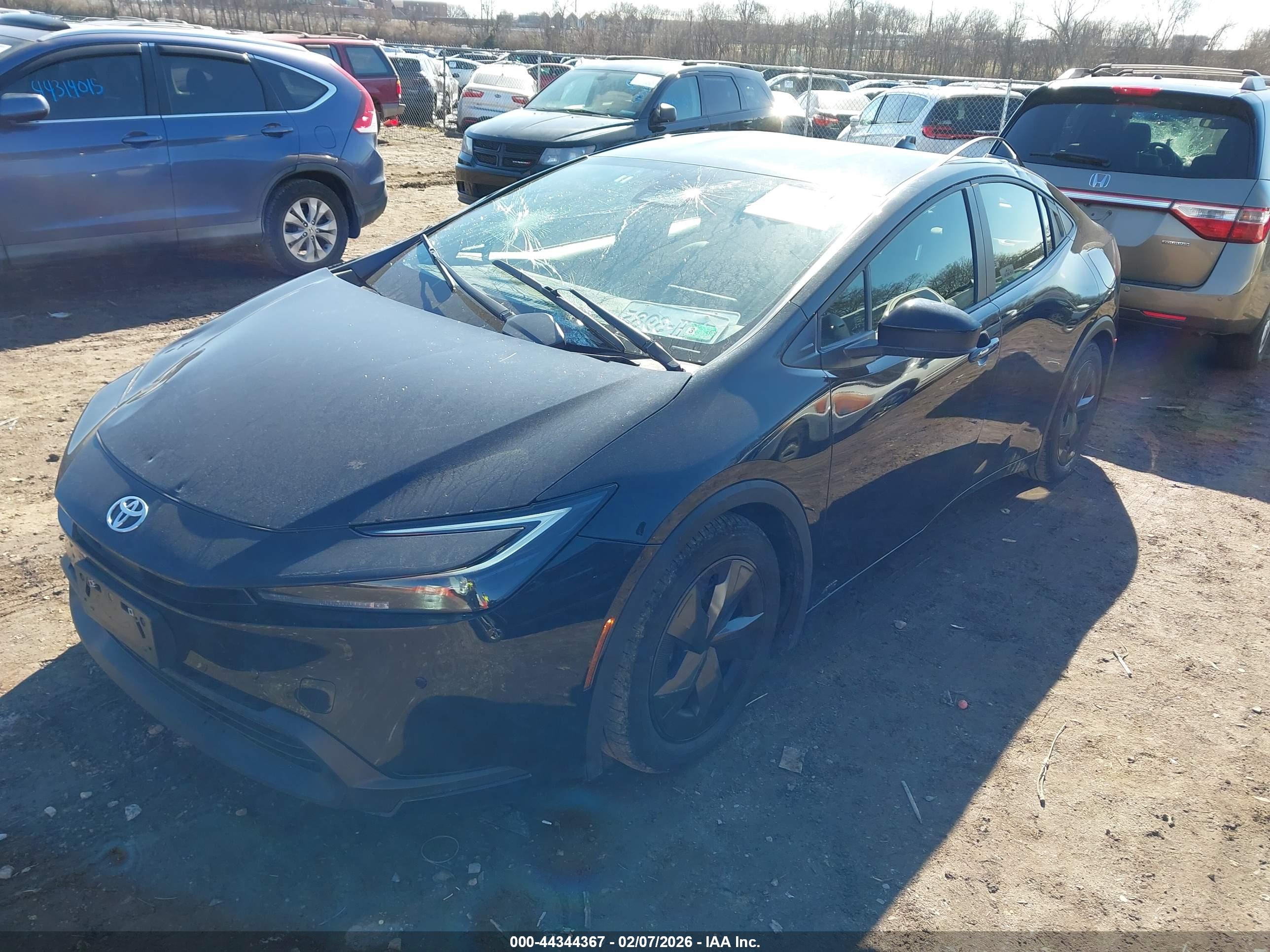 TOYOTA PRIUS image 2