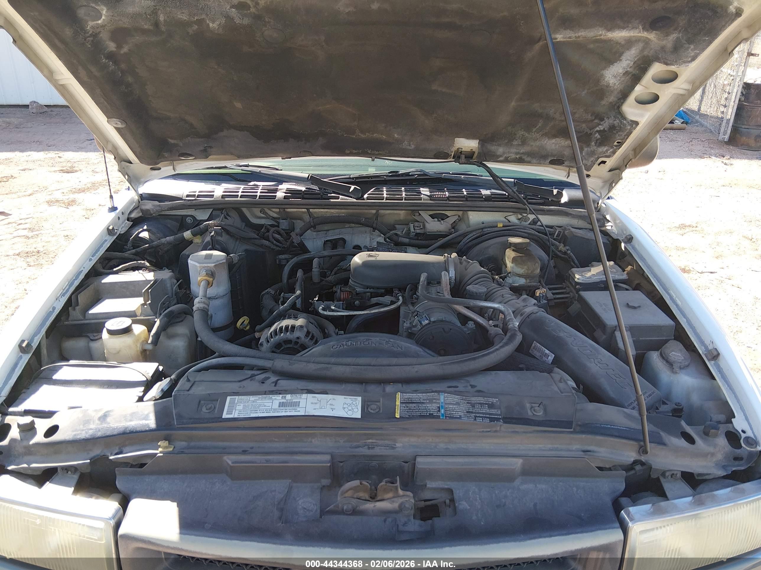 CHEVROLET S-10 image 10