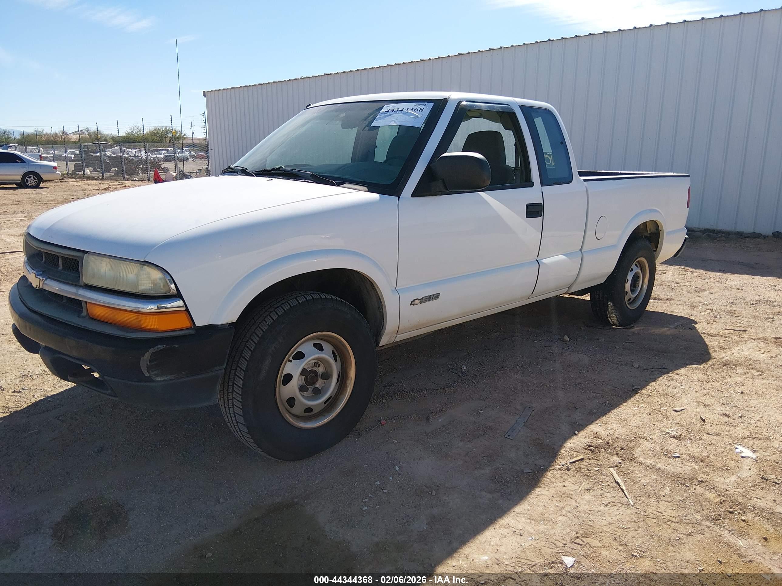 CHEVROLET S-10 image 2