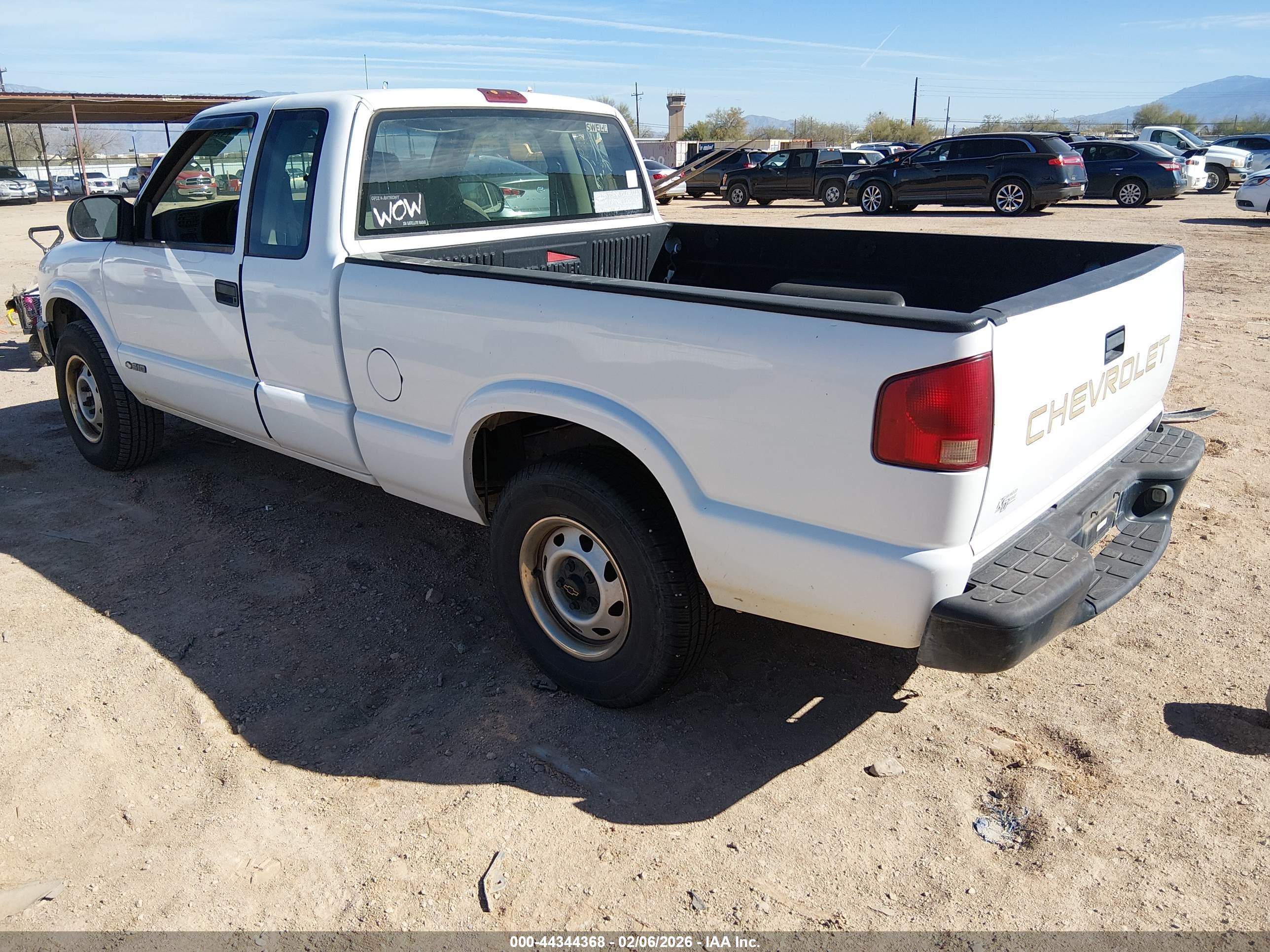 CHEVROLET S-10 image 3