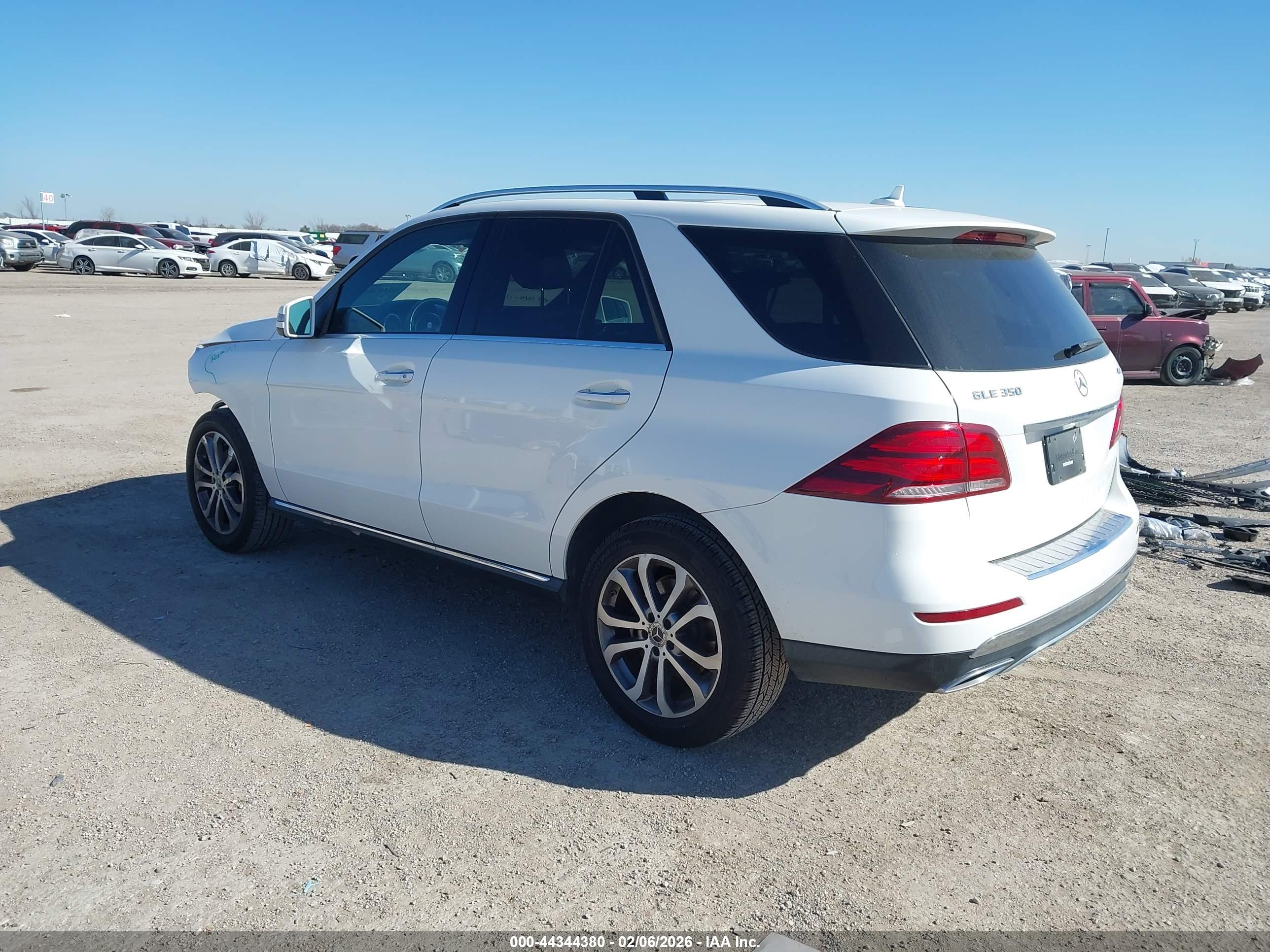 MERCEDES-BENZ GLE image 3