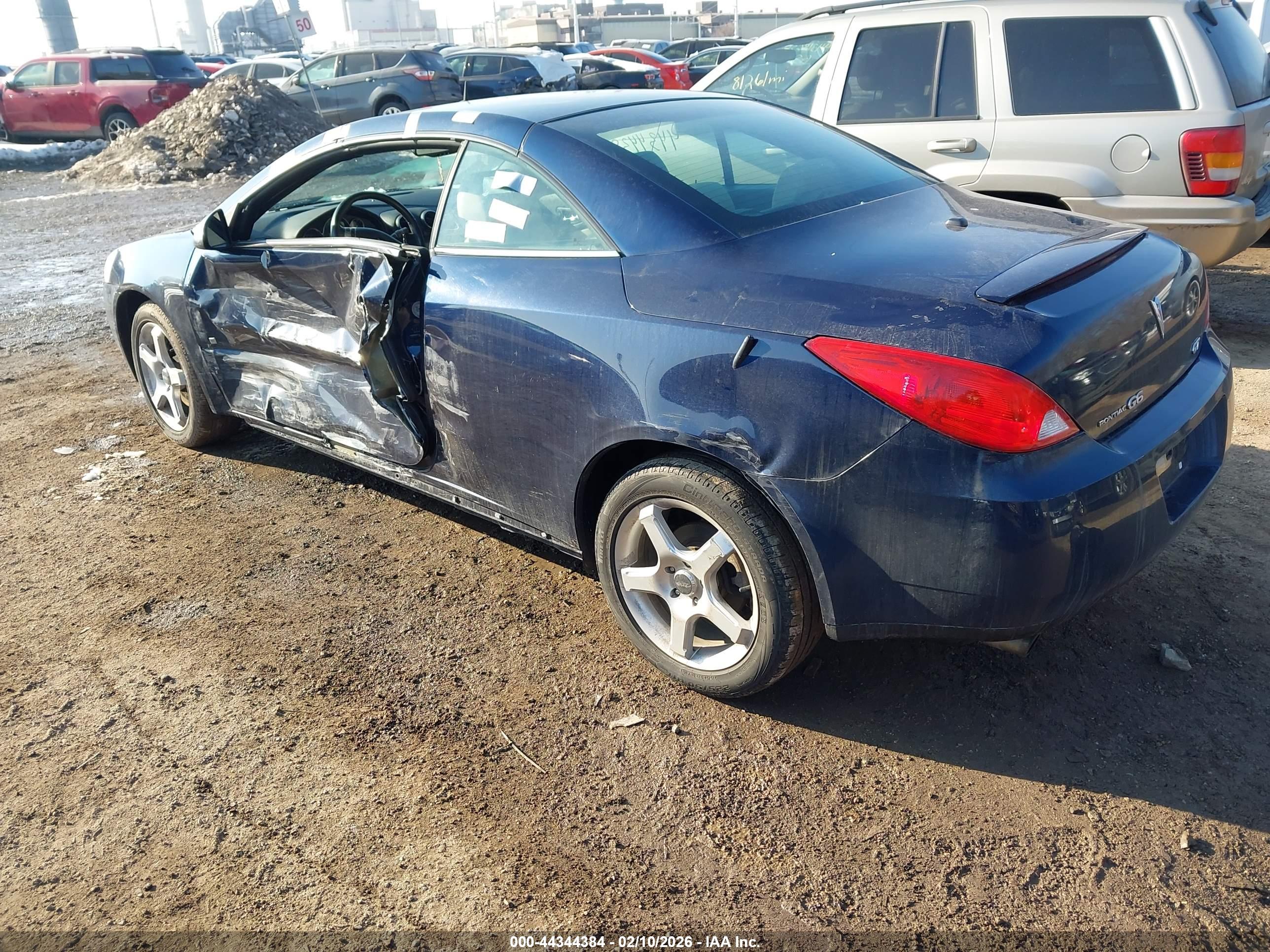 PONTIAC G6 image 3