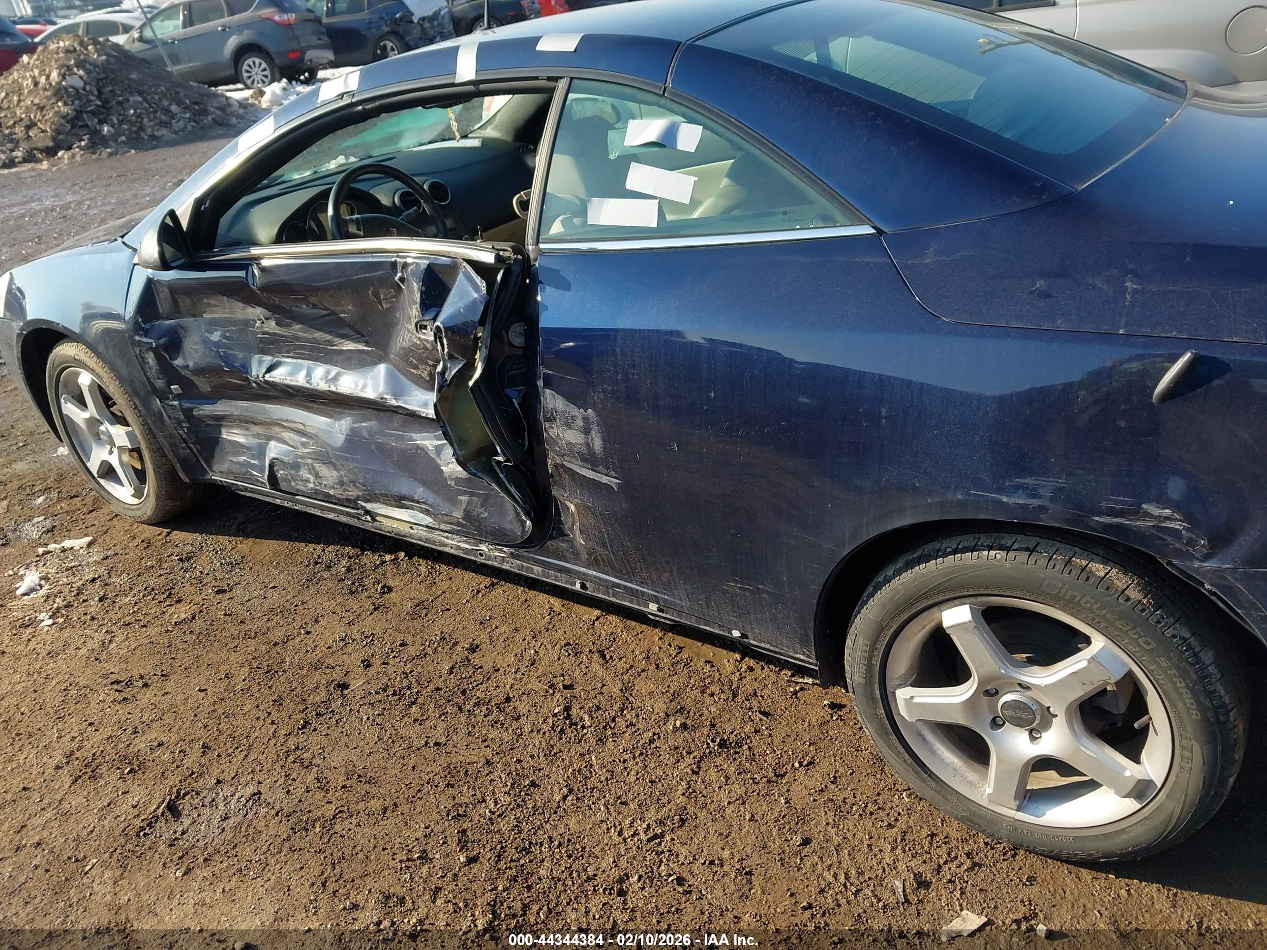 PONTIAC G6 image 6