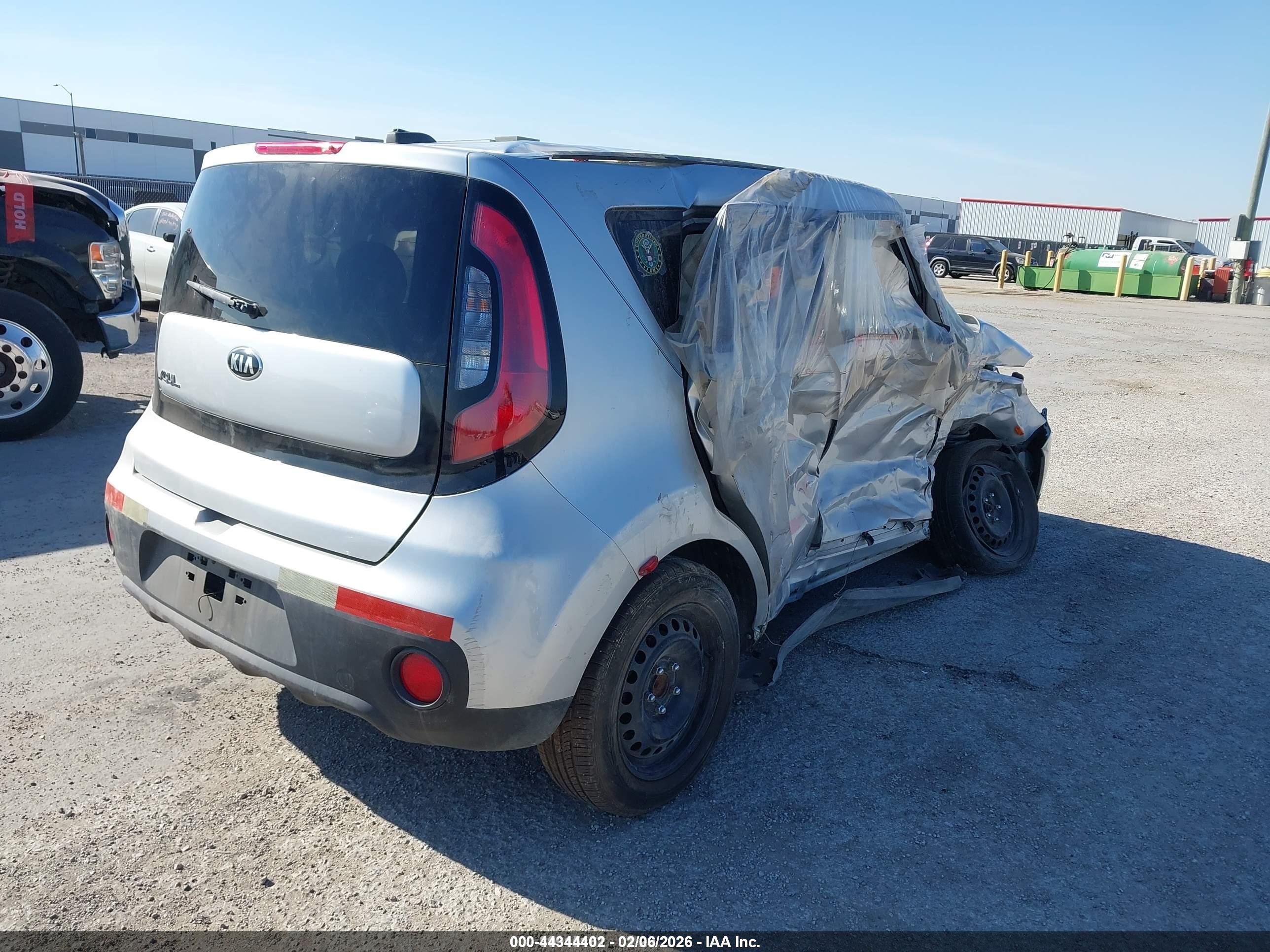 KIA SOUL image 4