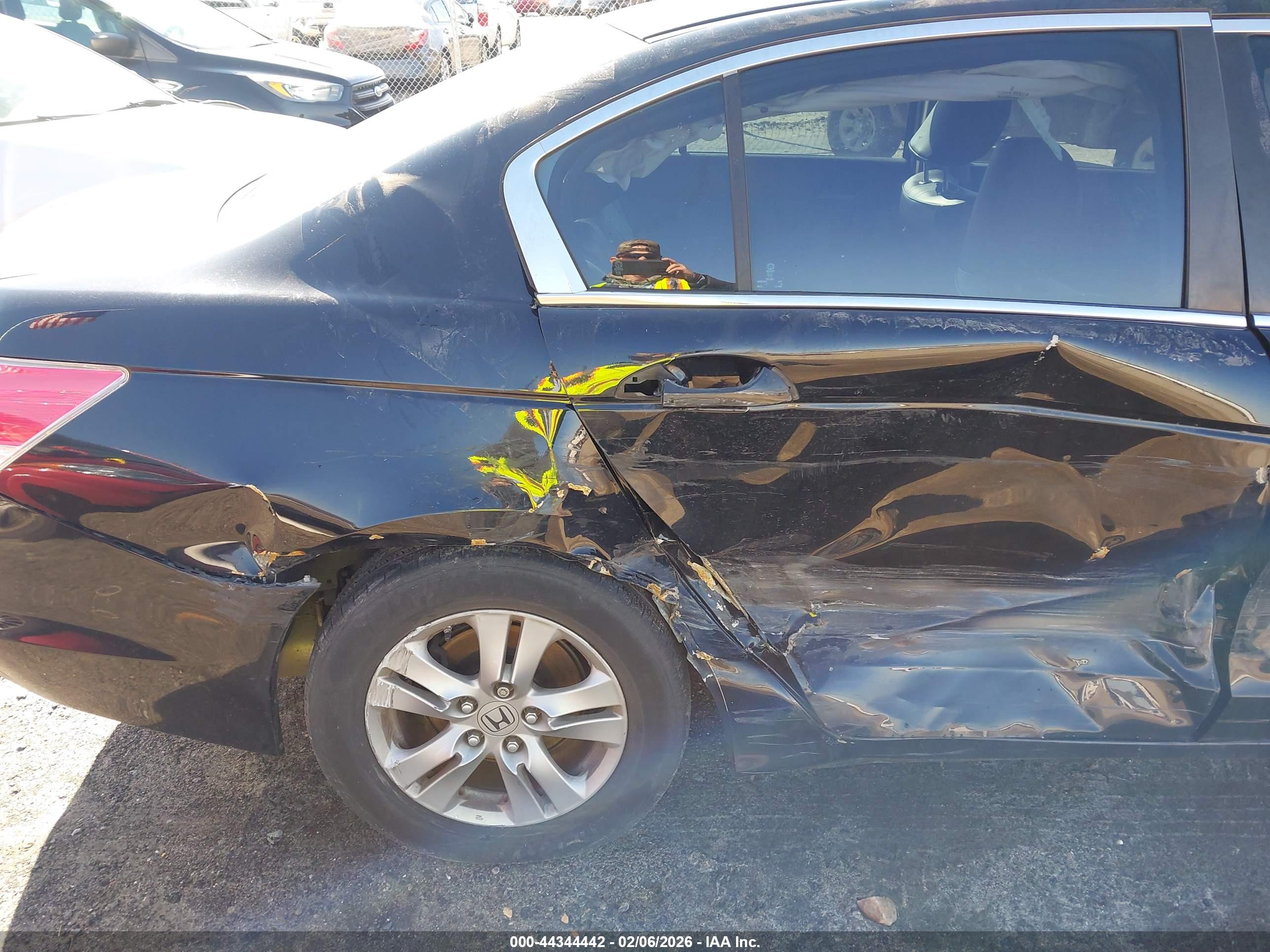 HONDA ACCORD image 6