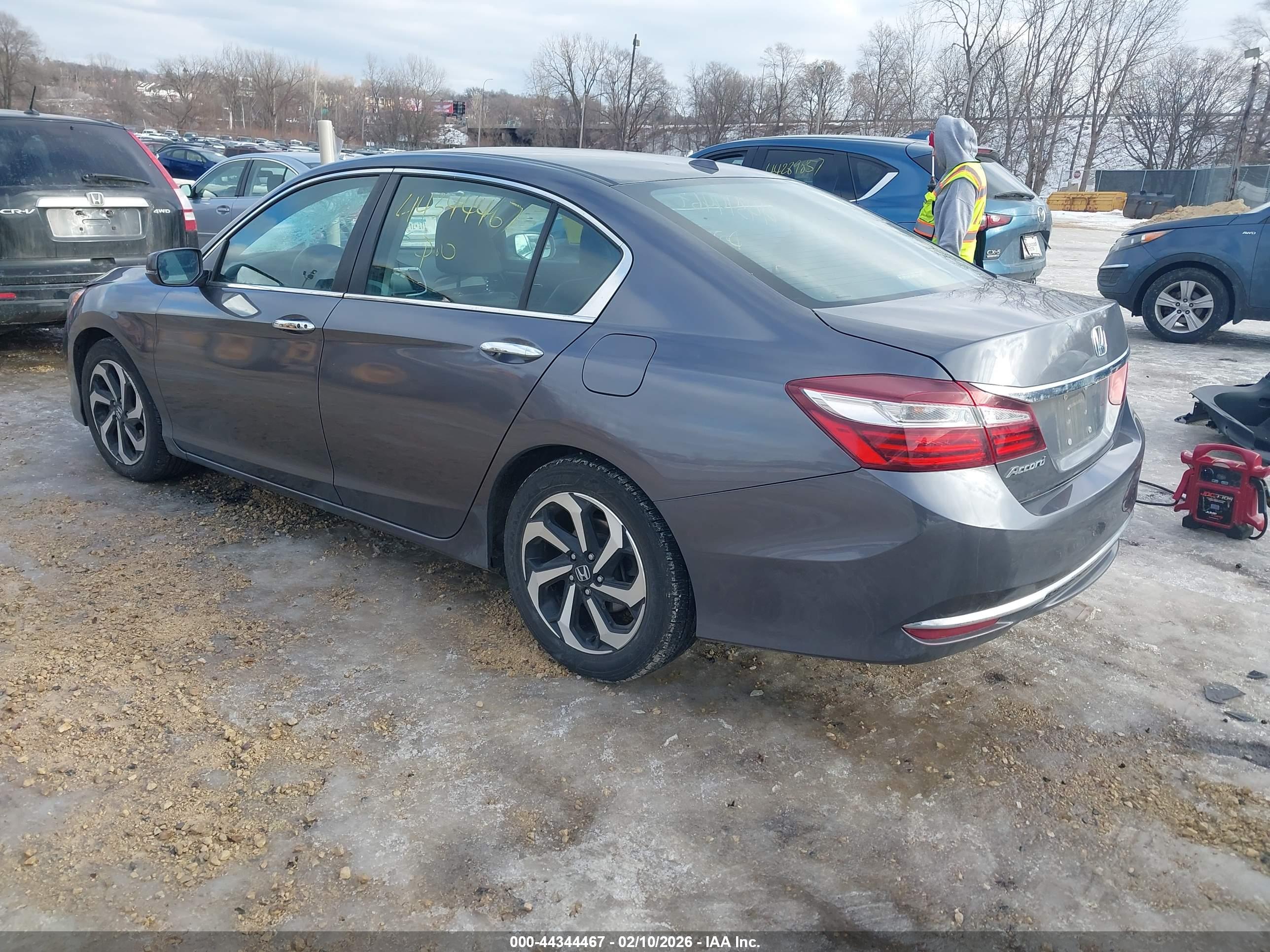 HONDA ACCORD image 3