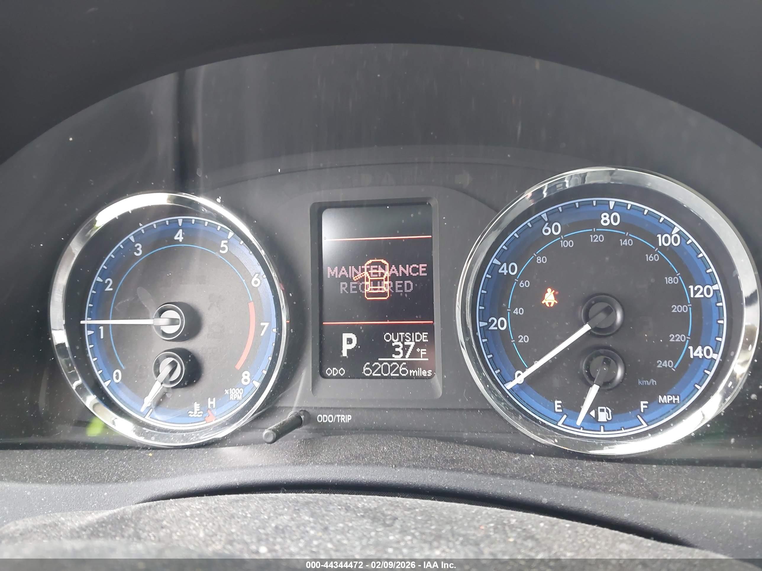 TOYOTA COROLLA image 7