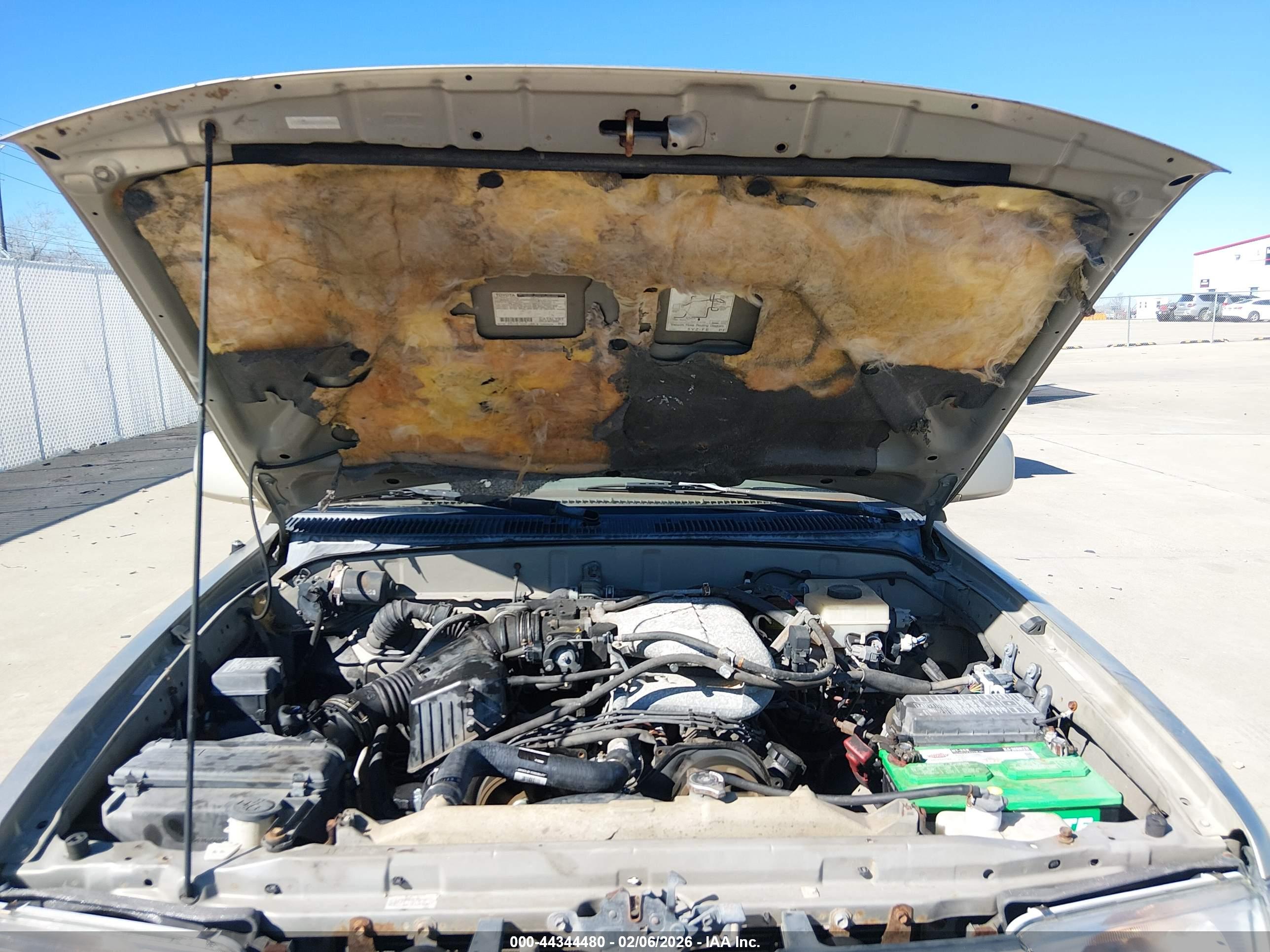 TOYOTA 4RUNNER image 10