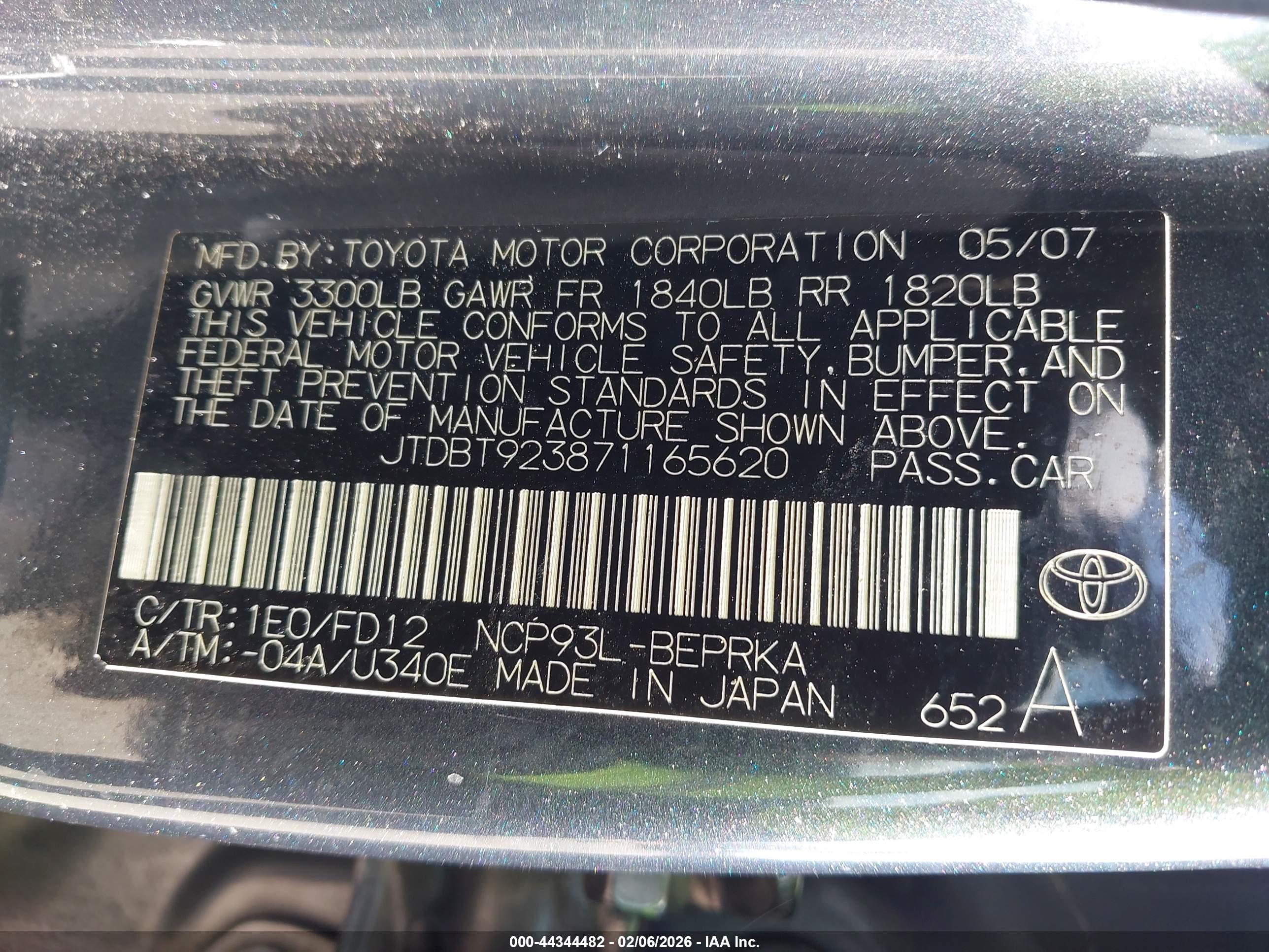 TOYOTA YARIS image 9