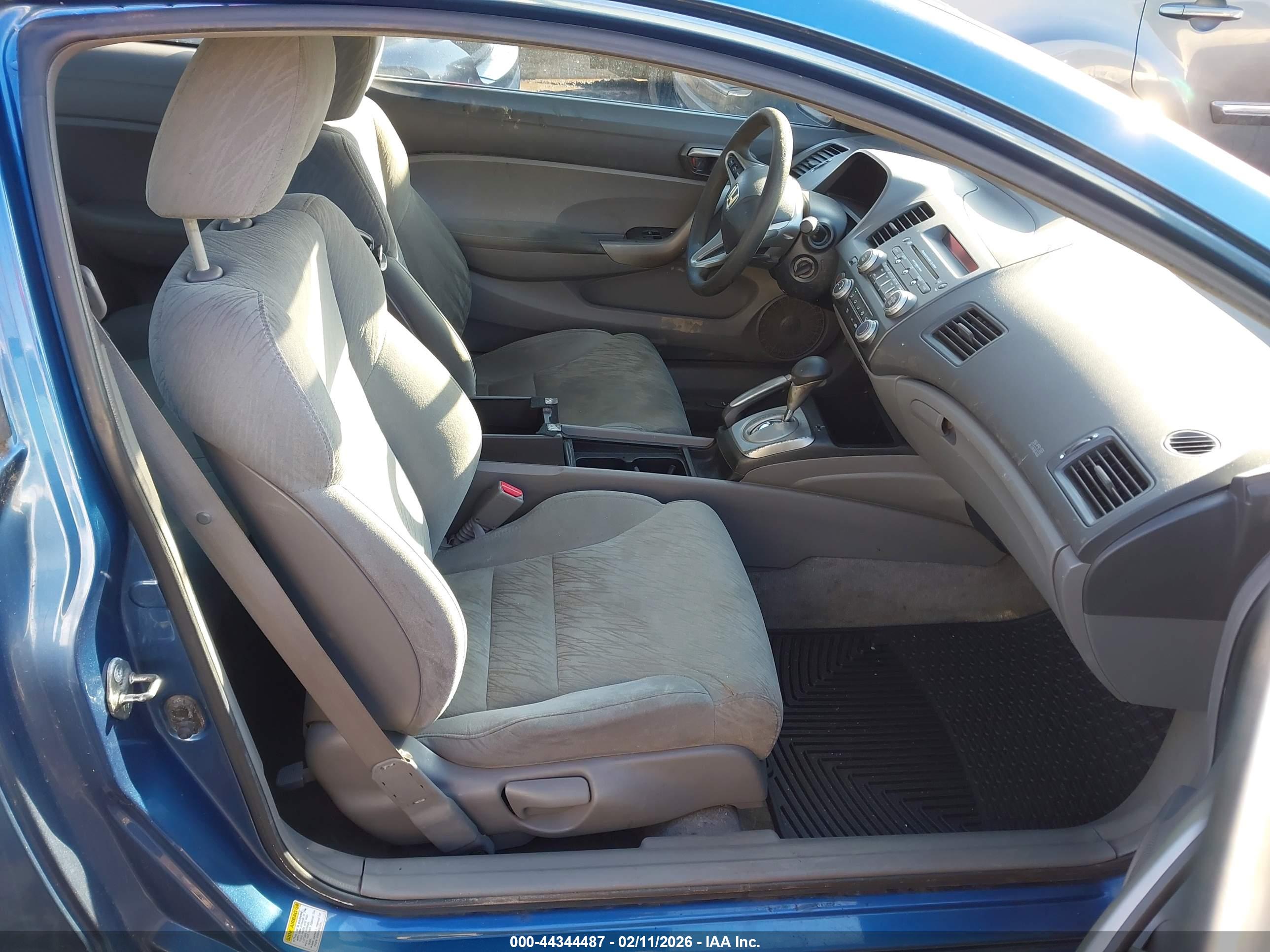 HONDA CIVIC image 5