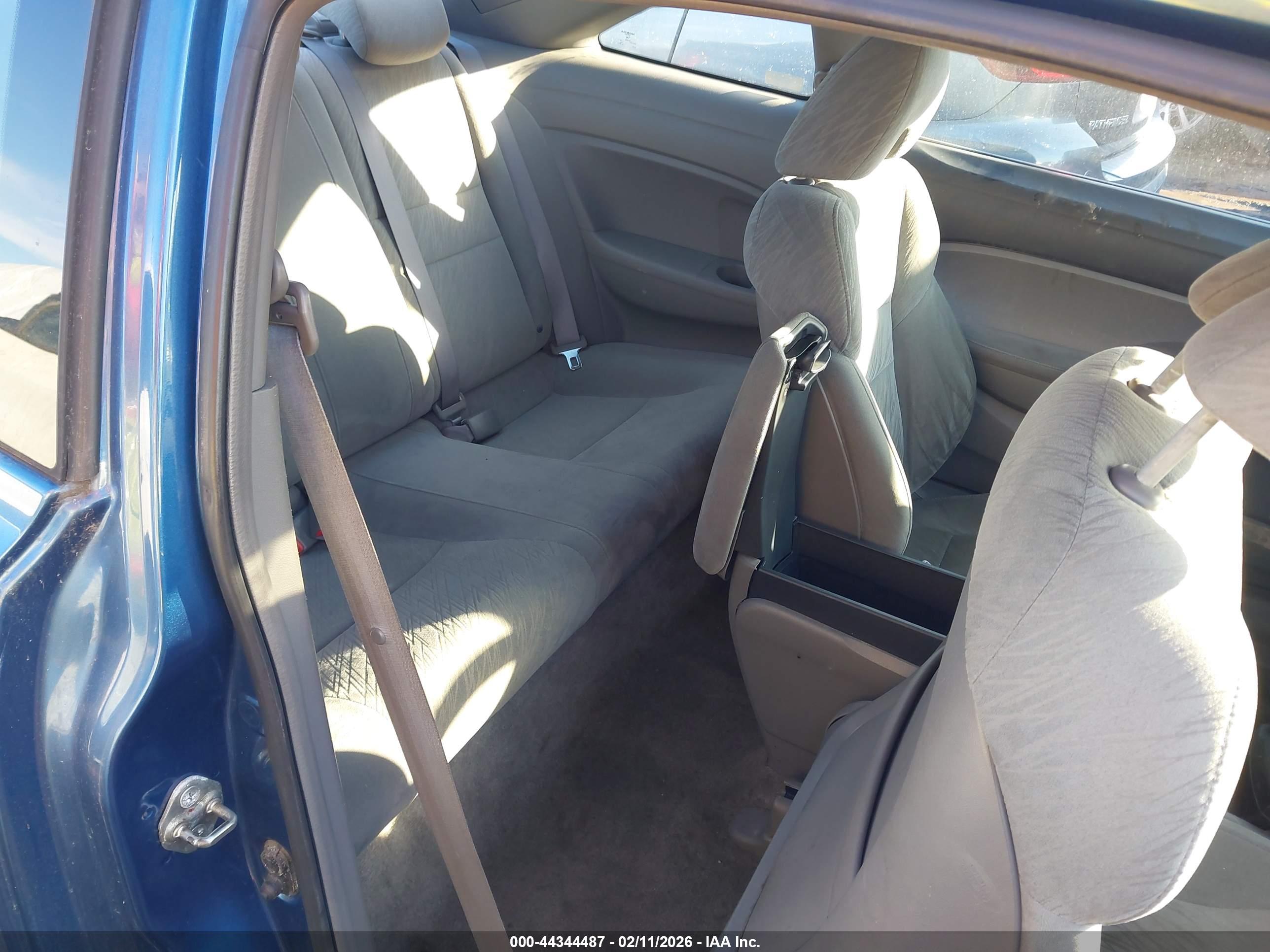 HONDA CIVIC image 8