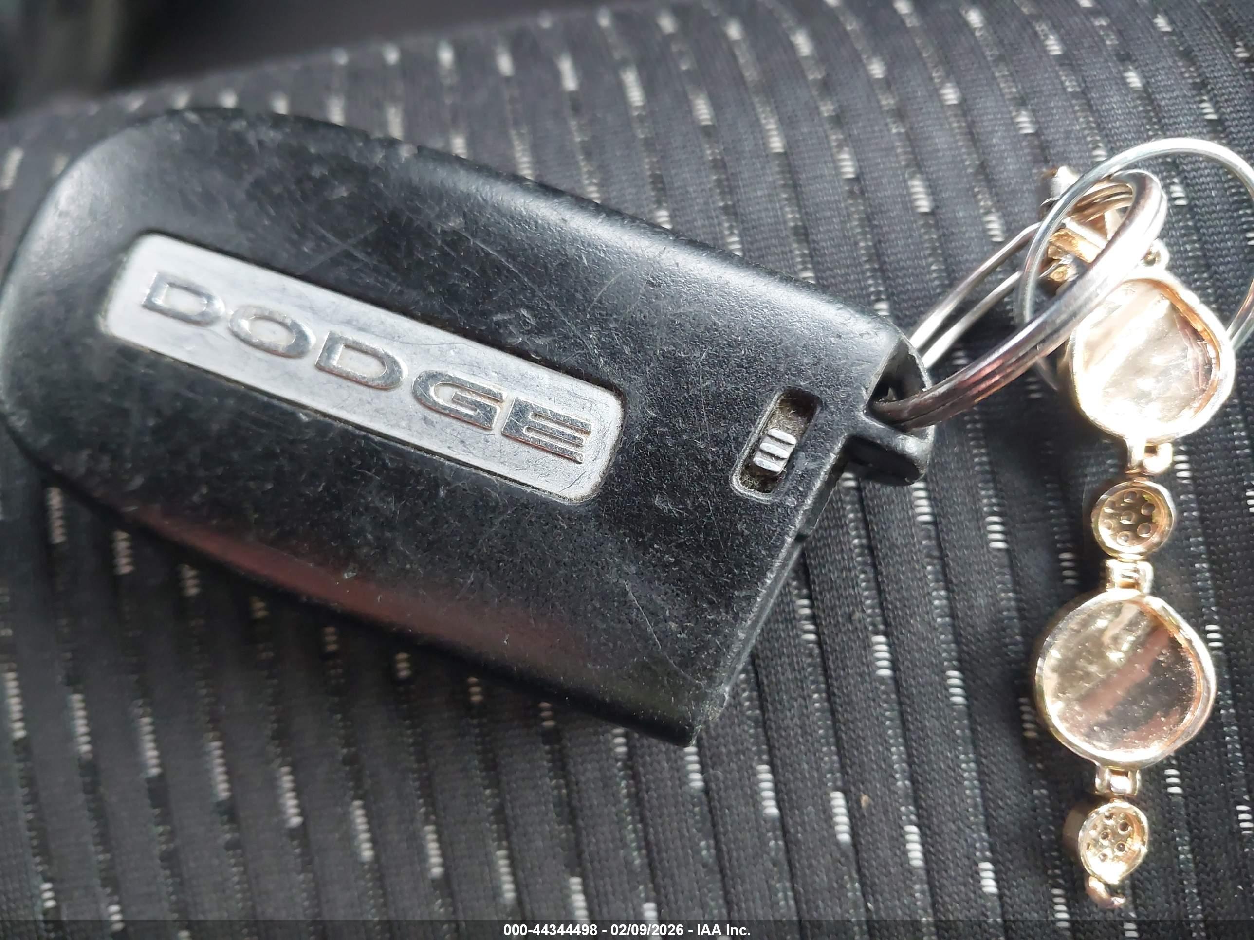 DODGE JOURNEY image 11