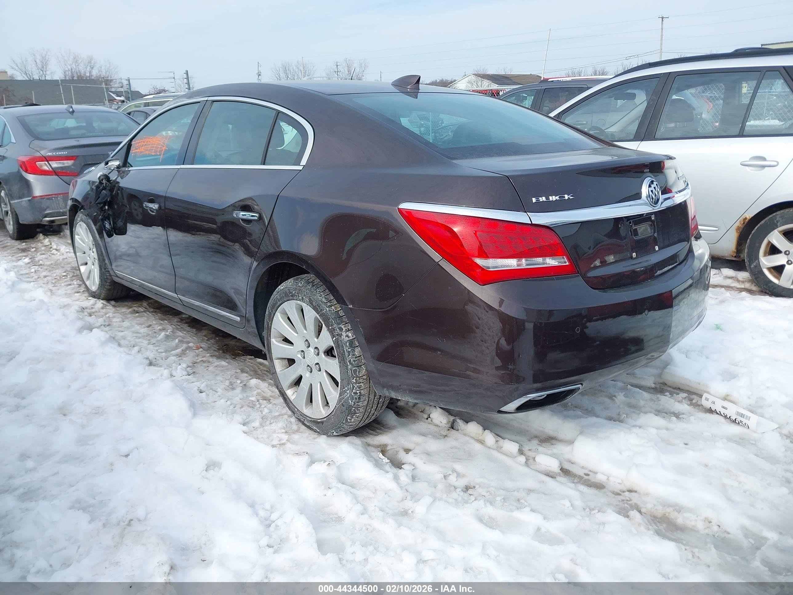 BUICK LACROSSE image 3