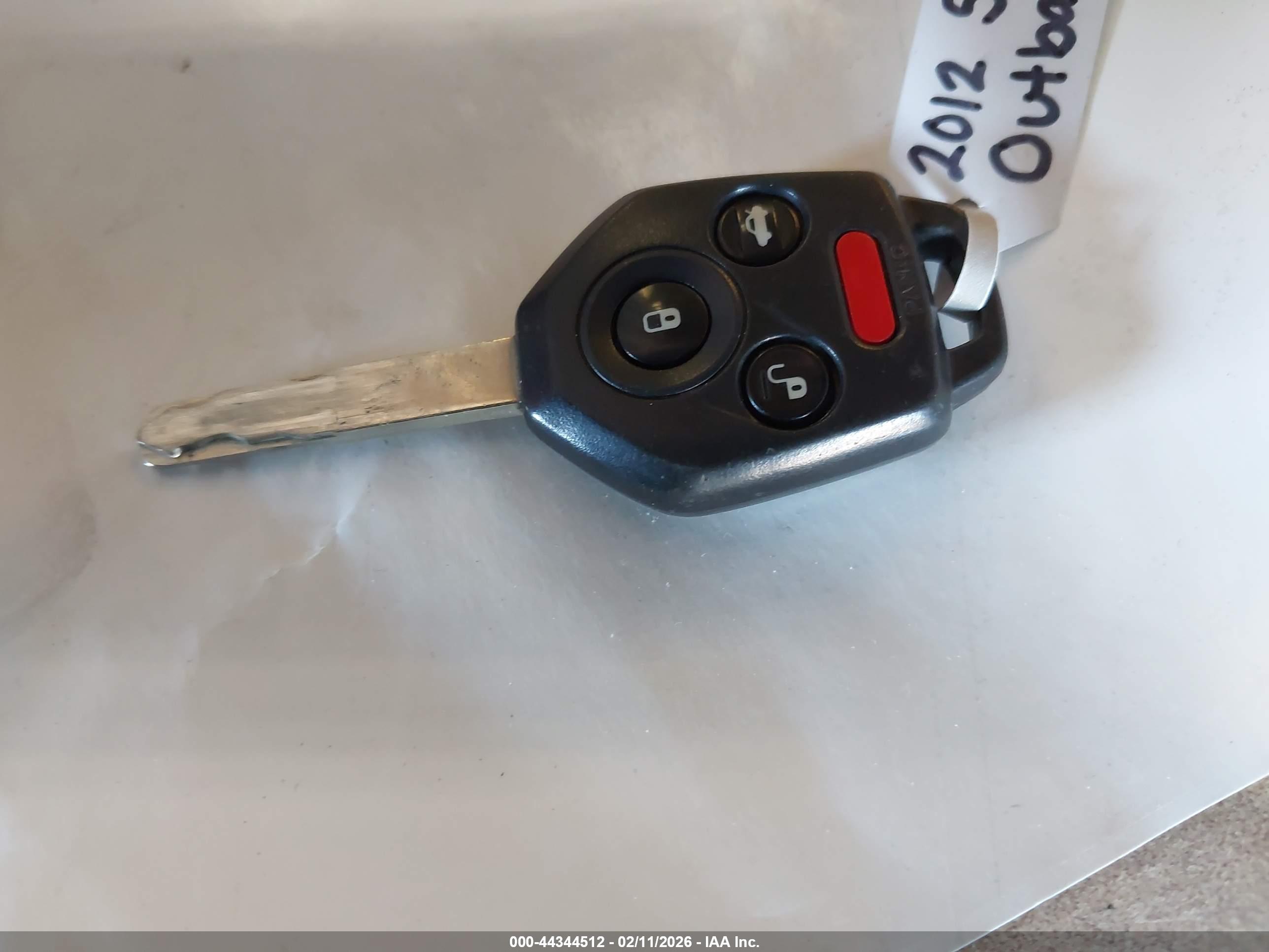 SUBARU OUTBACK image 11