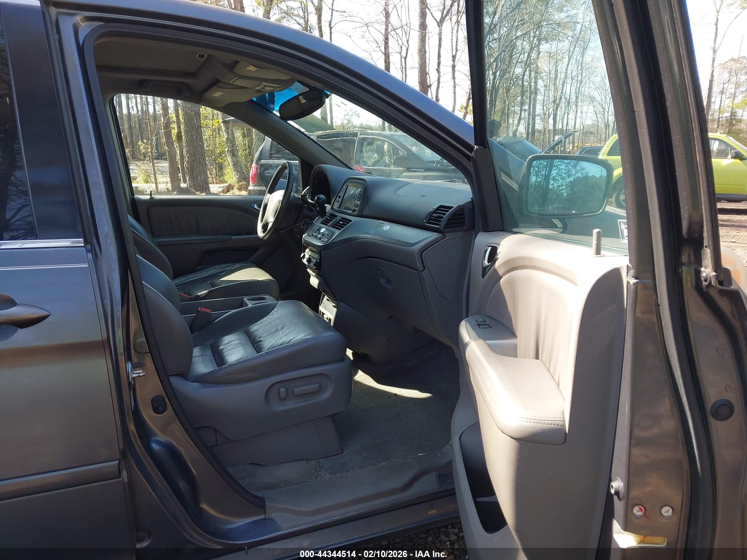 HONDA ODYSSEY image 5