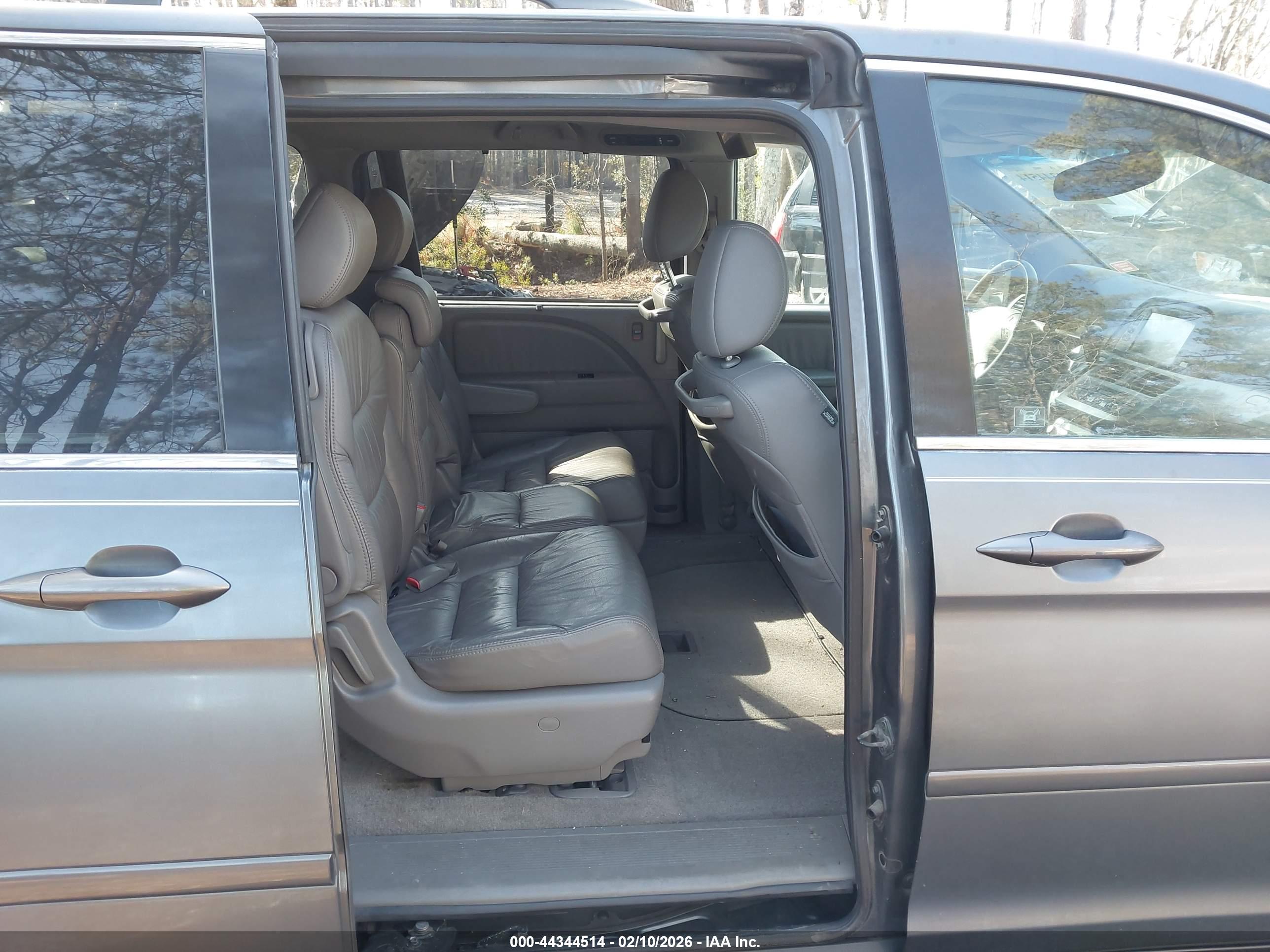 HONDA ODYSSEY image 8