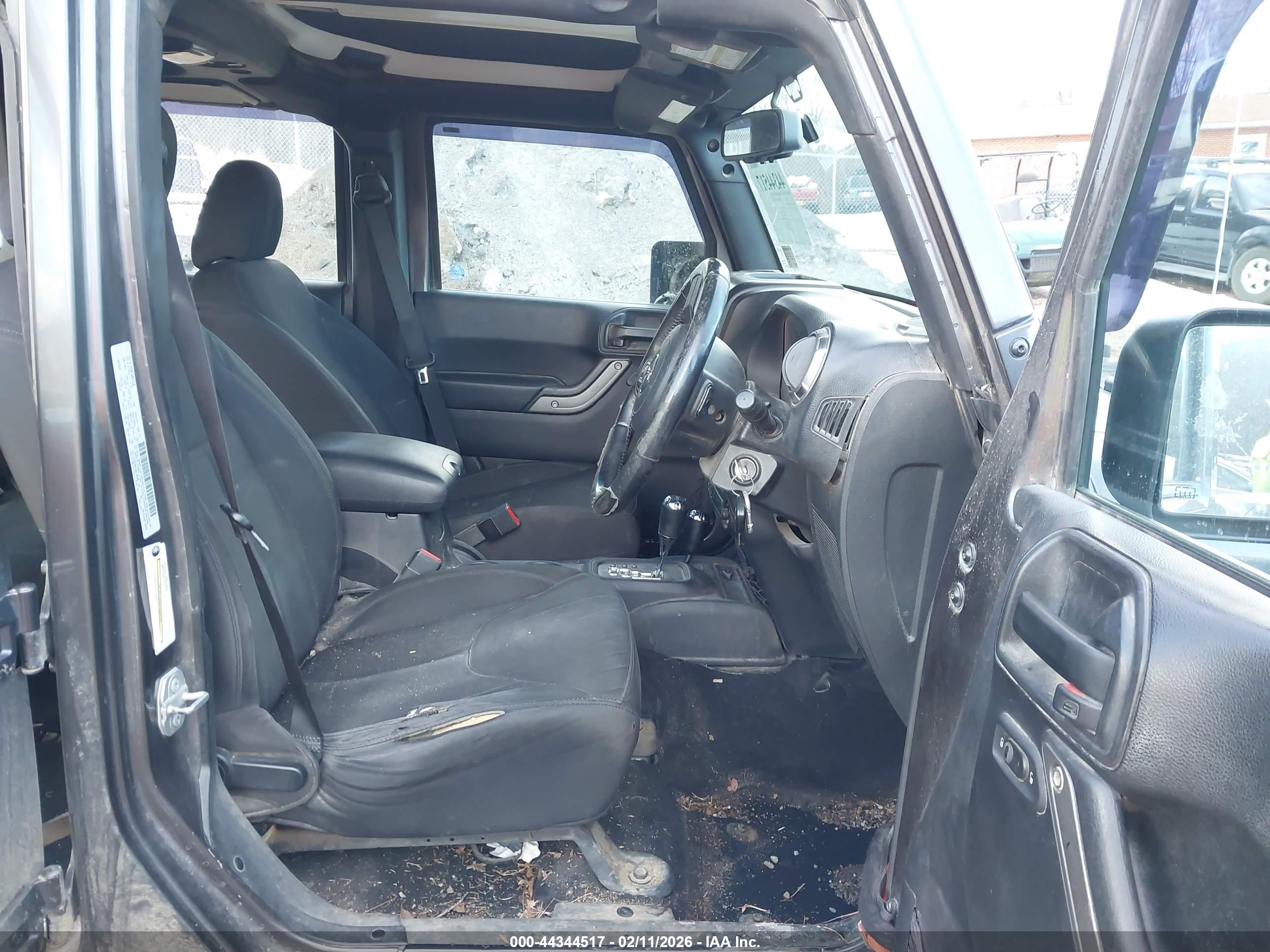 JEEP WRANGLER image 5