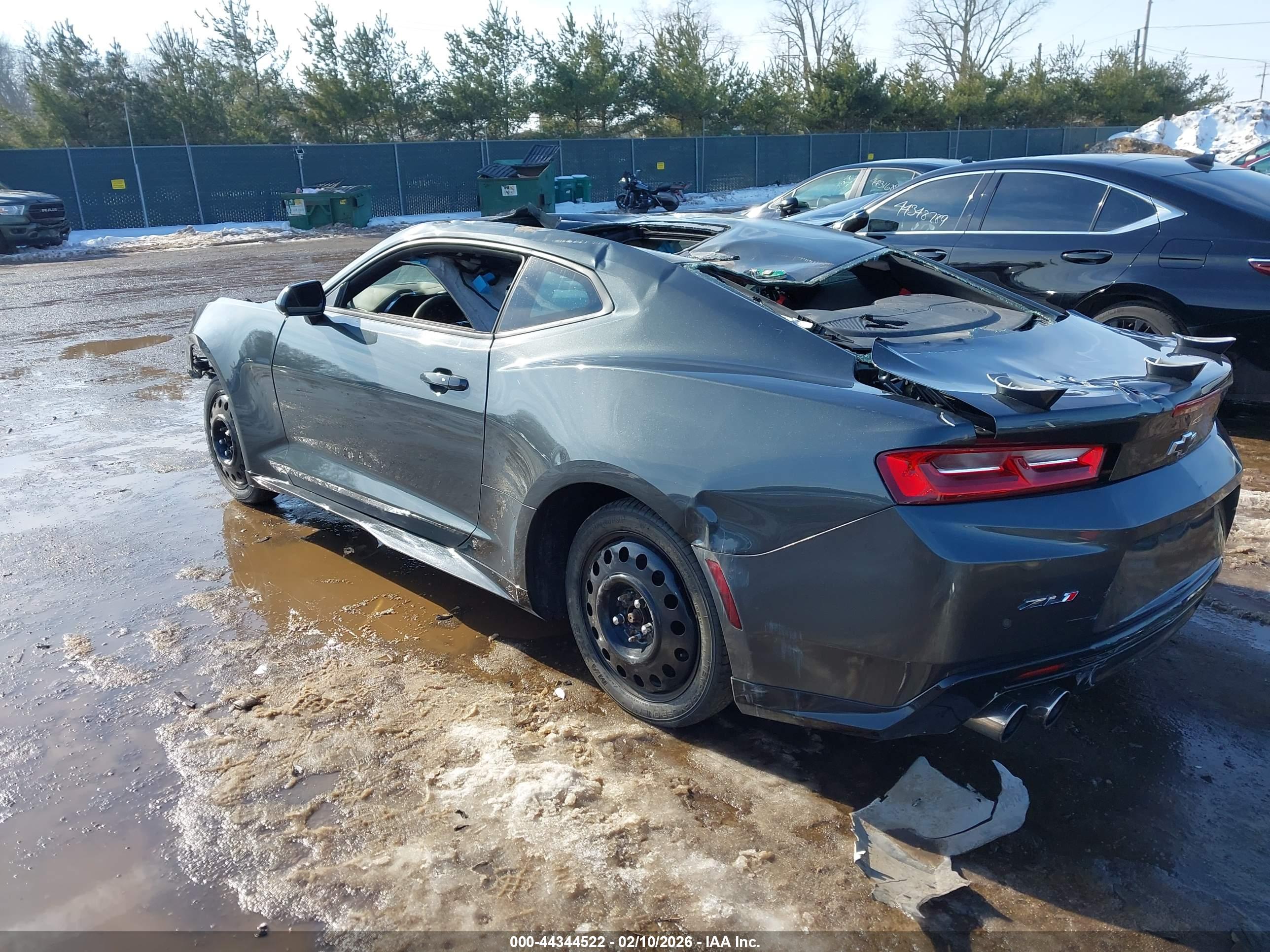CHEVROLET CAMARO image 3