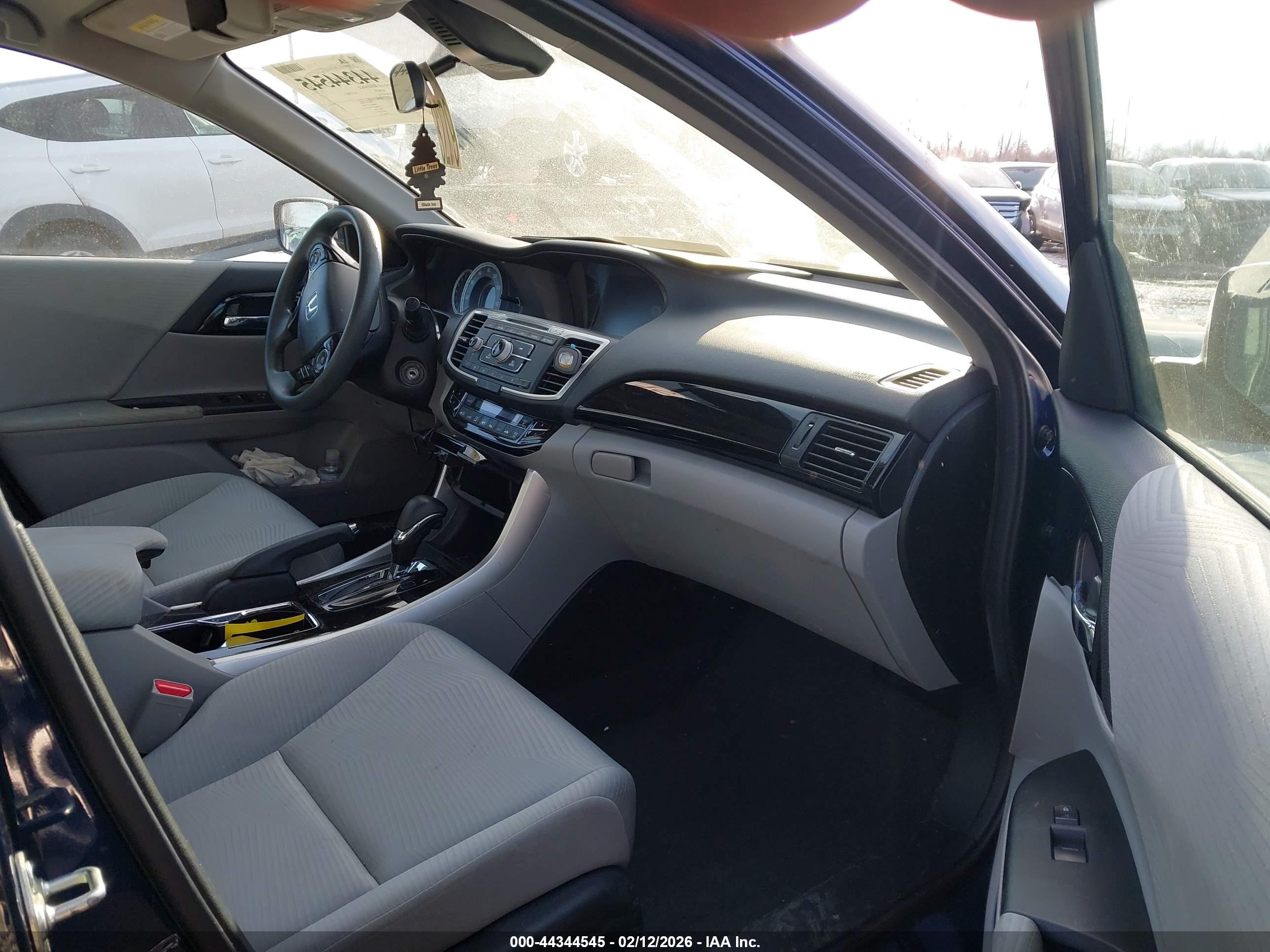 HONDA ACCORD image 5
