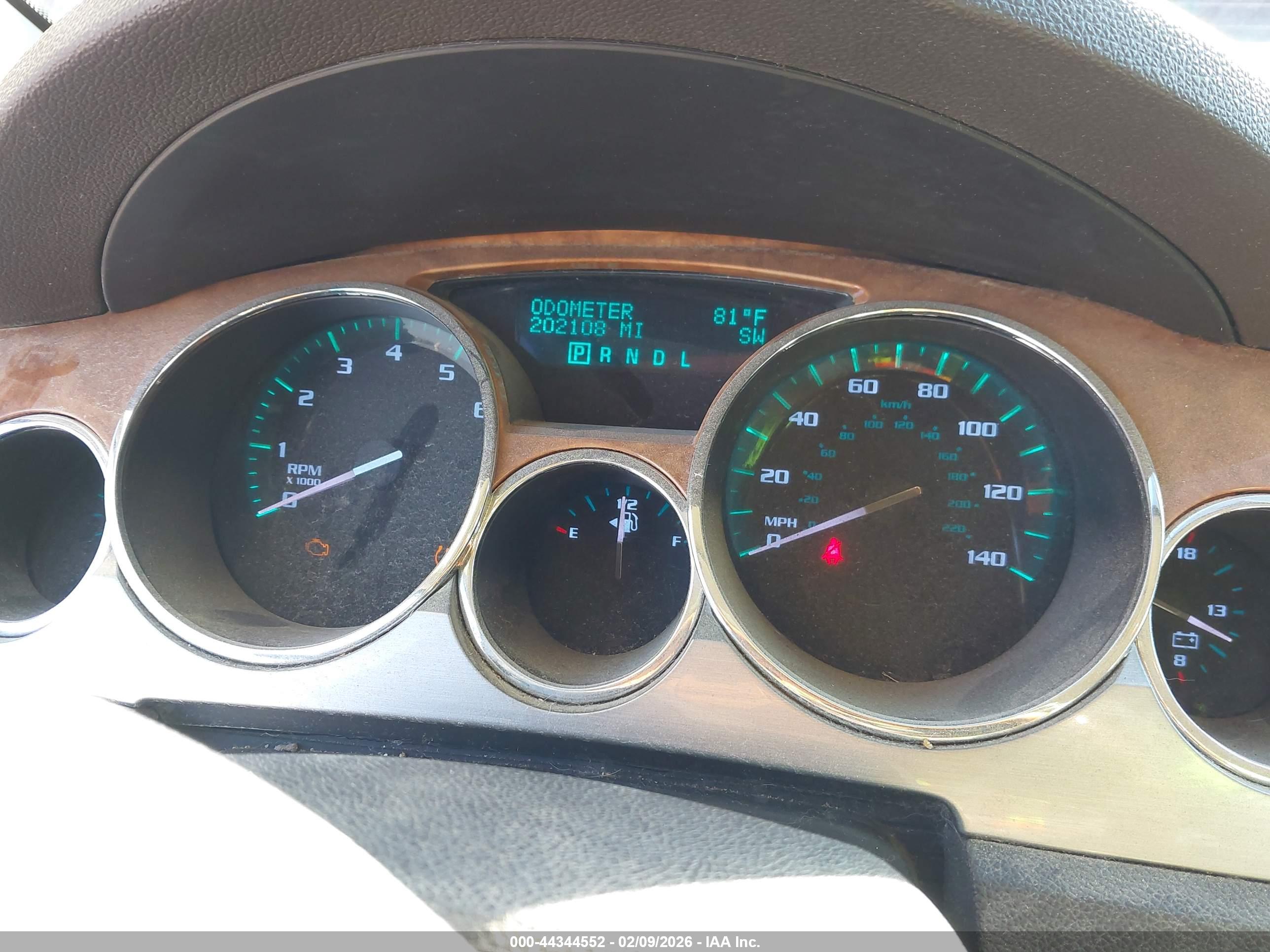 BUICK ENCLAVE image 7