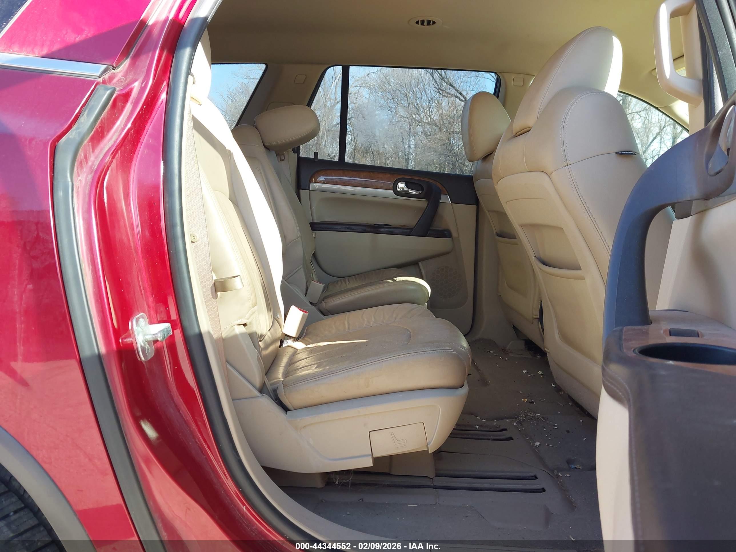 BUICK ENCLAVE image 8