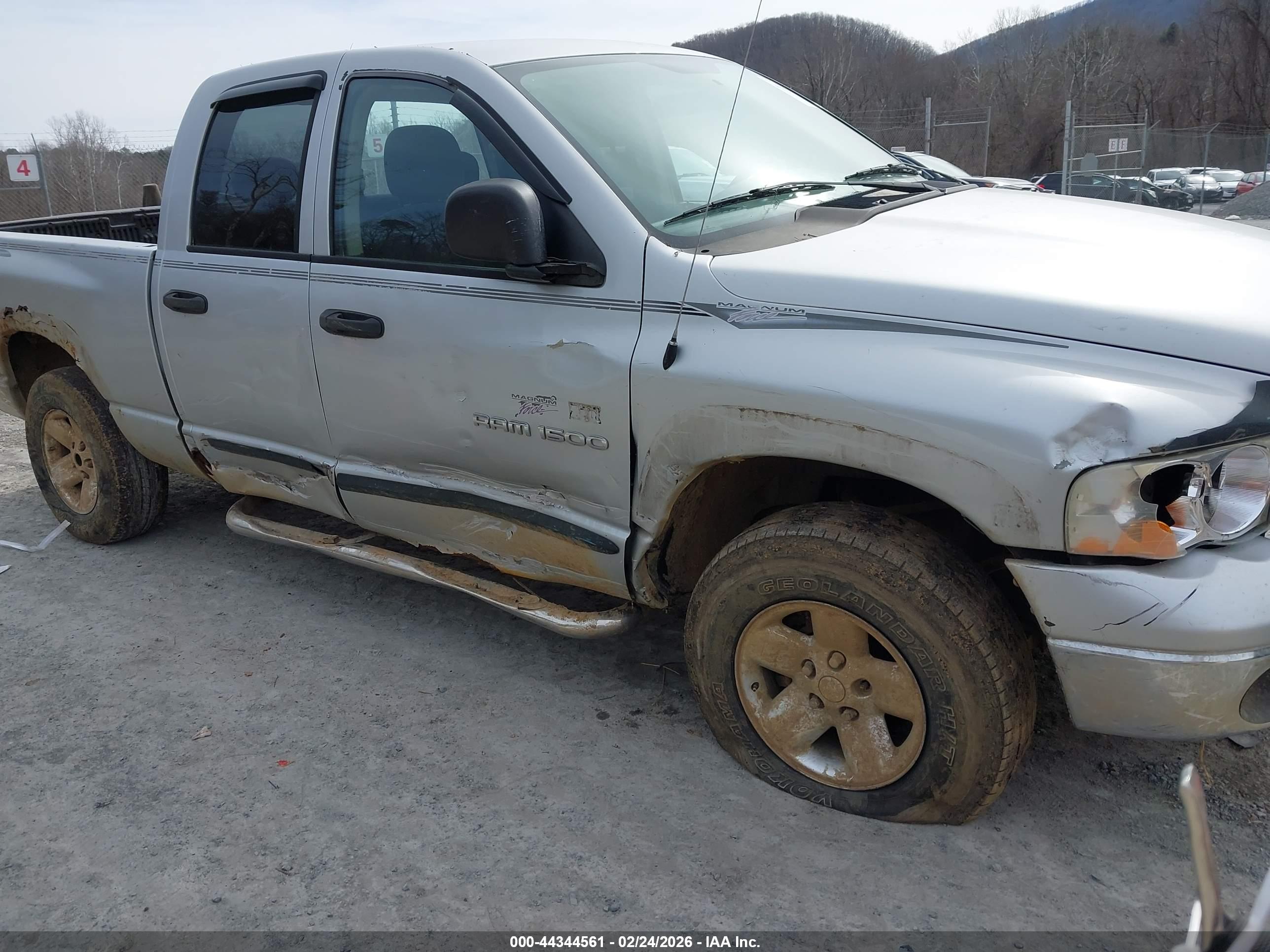DODGE RAM image 6