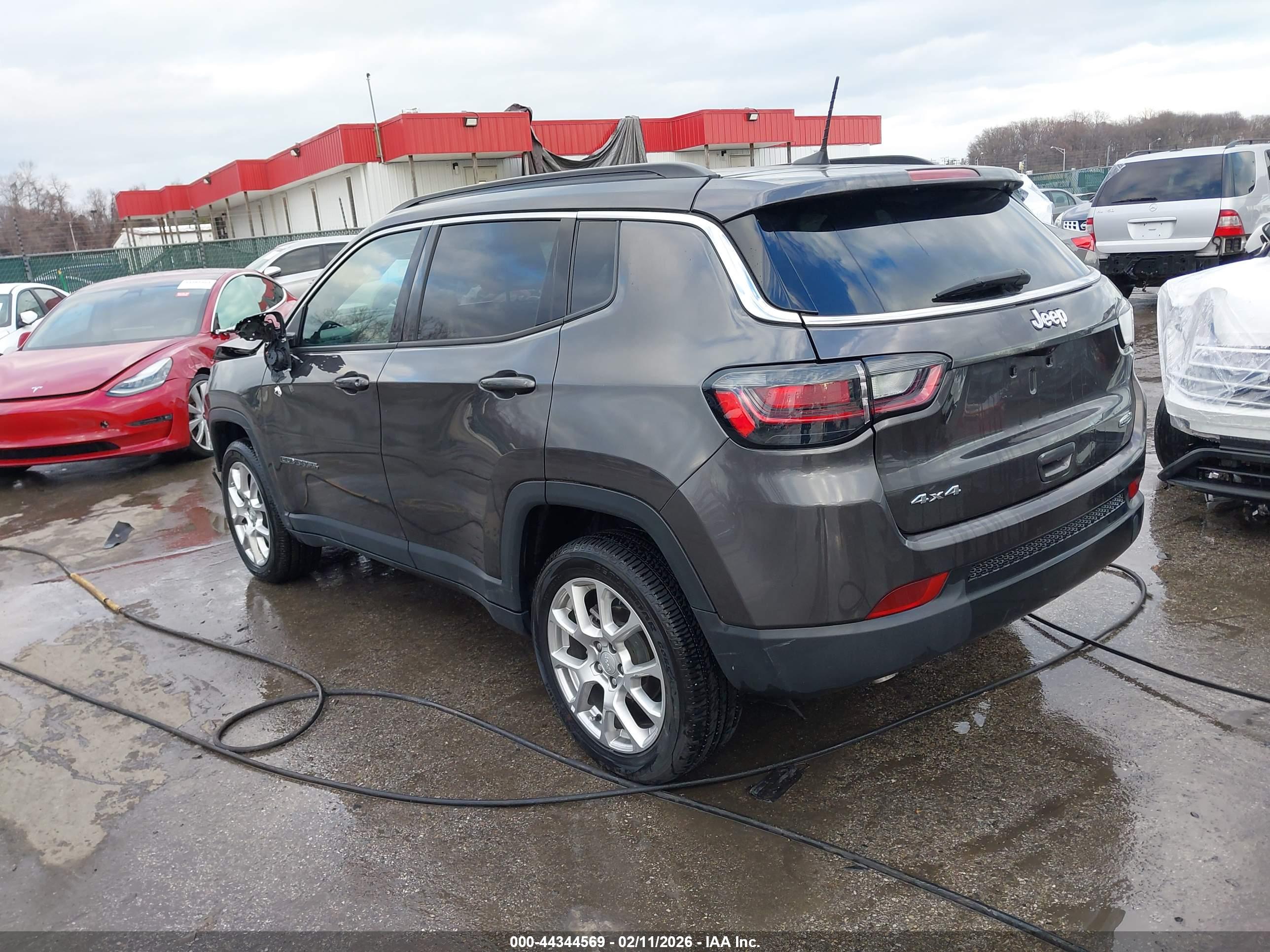 JEEP COMPASS image 3