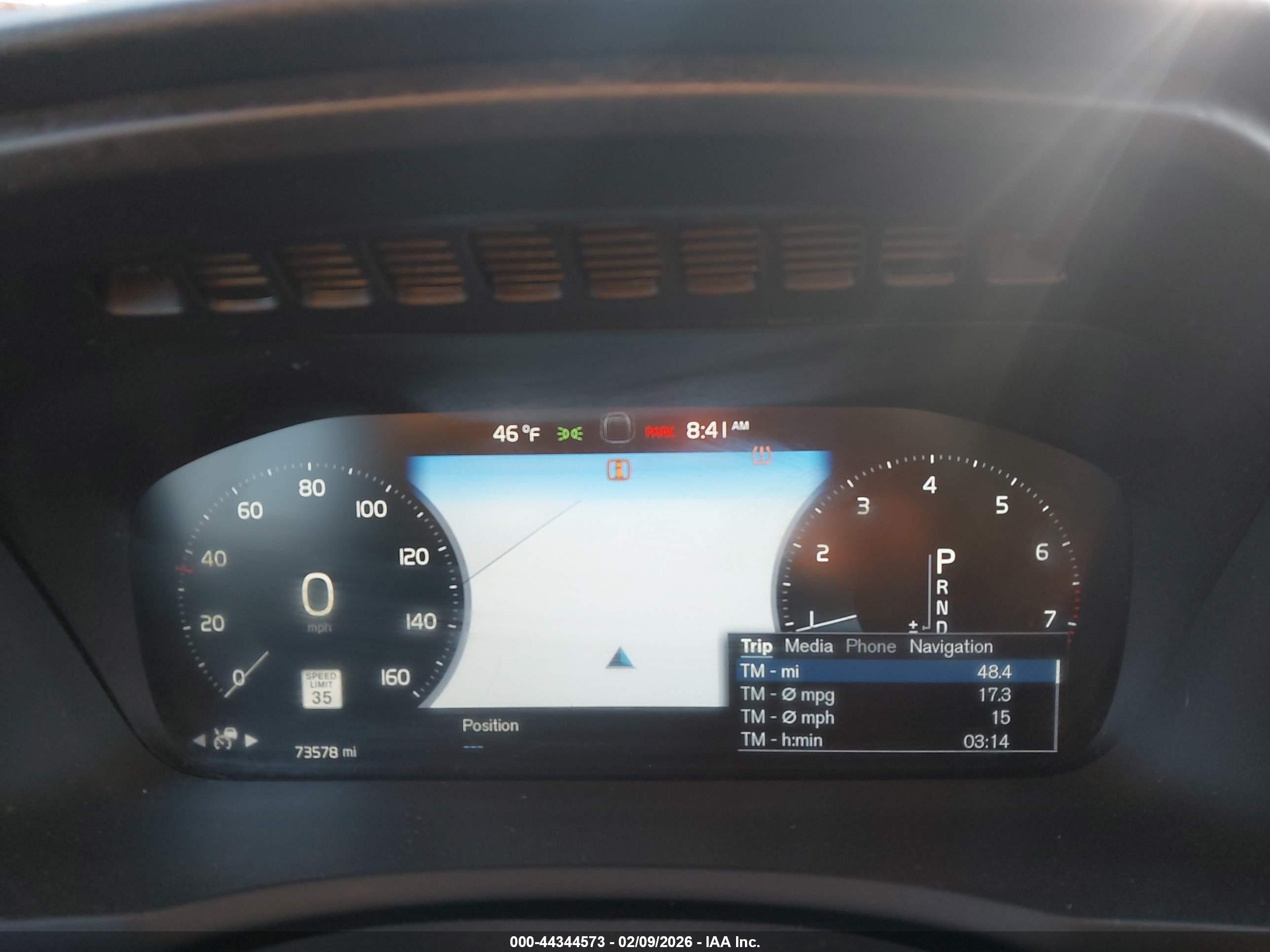 VOLVO XC90 image 7