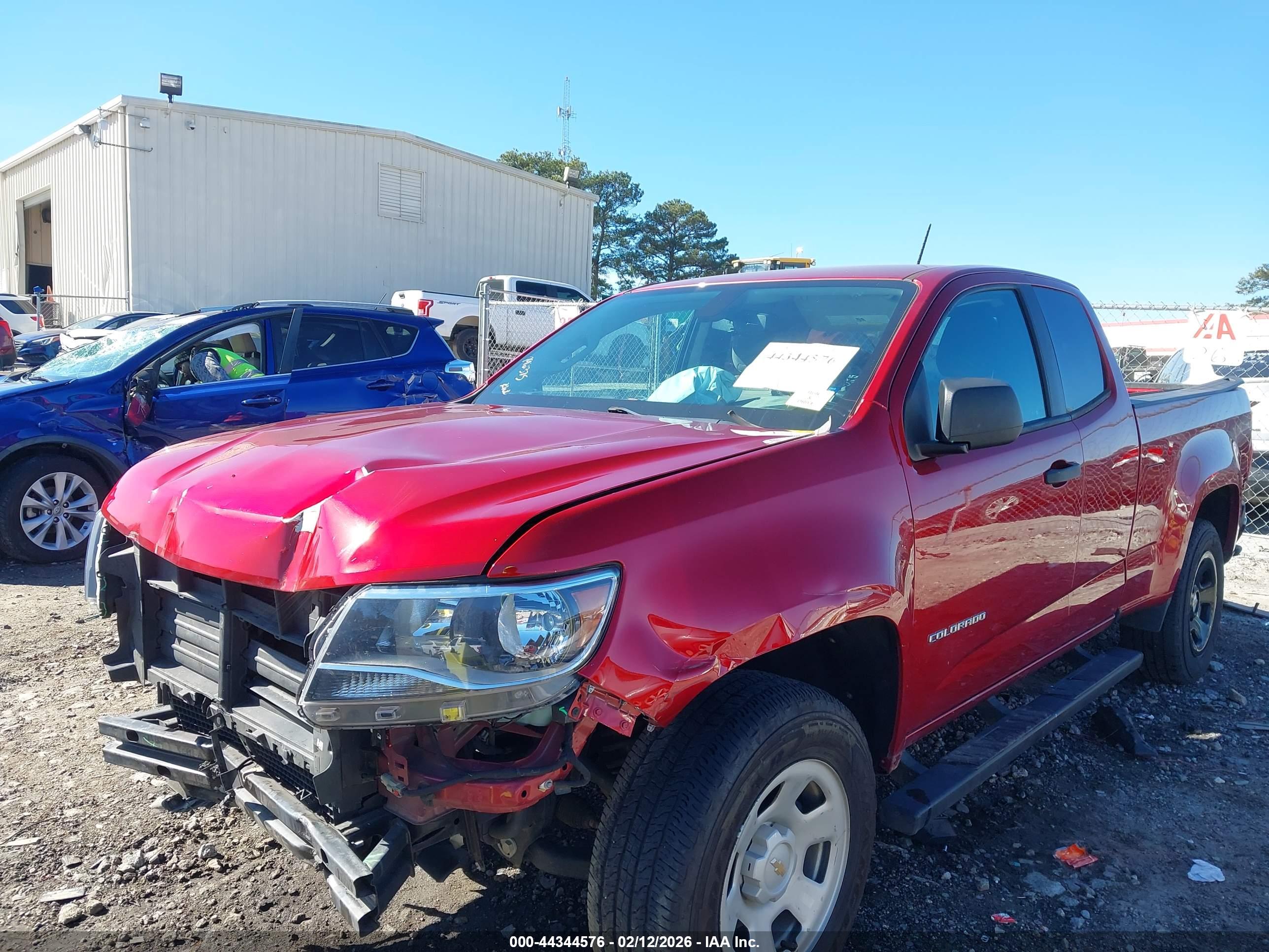 CHEVROLET COLORADO image 6