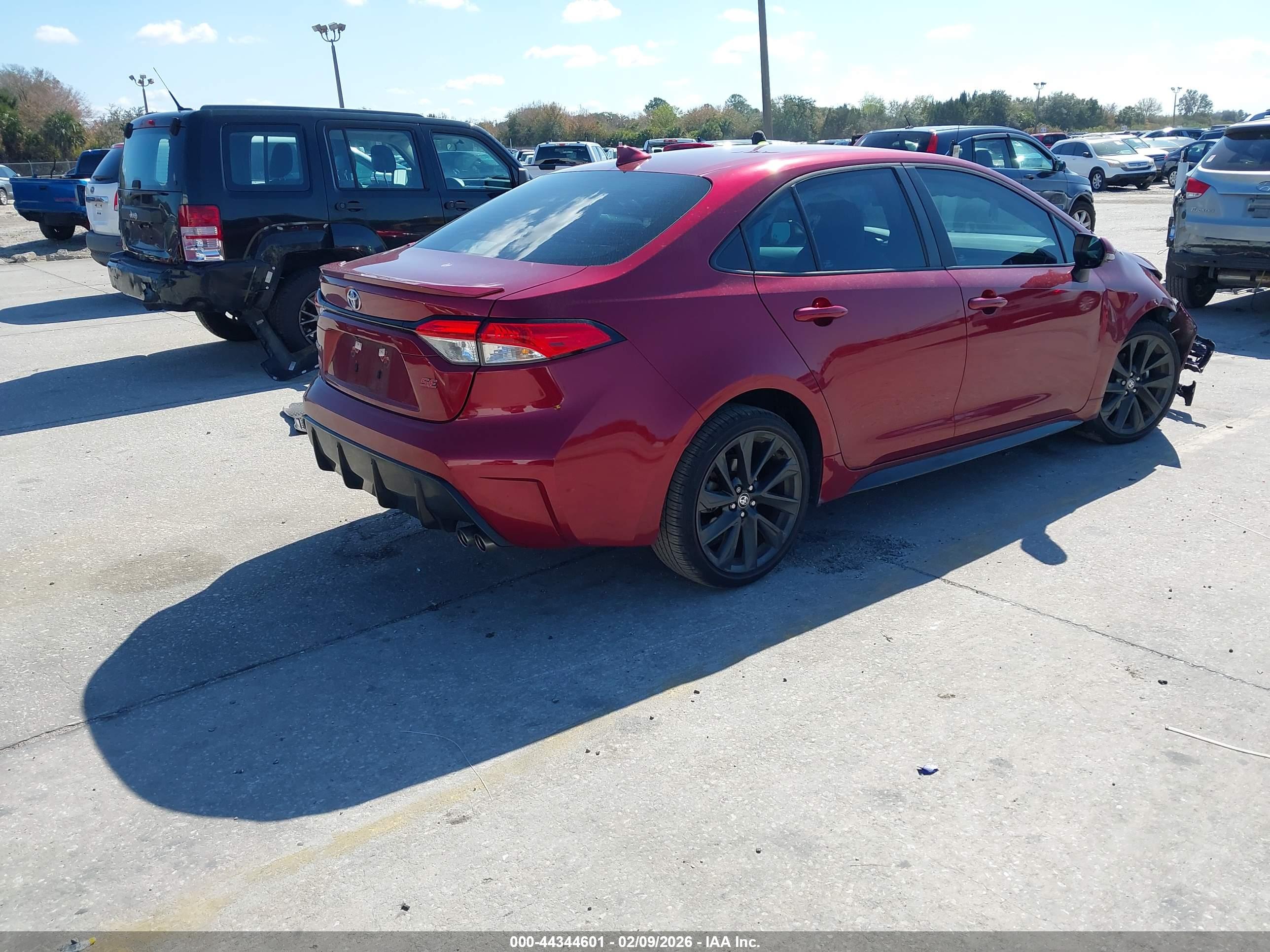 TOYOTA COROLLA image 4
