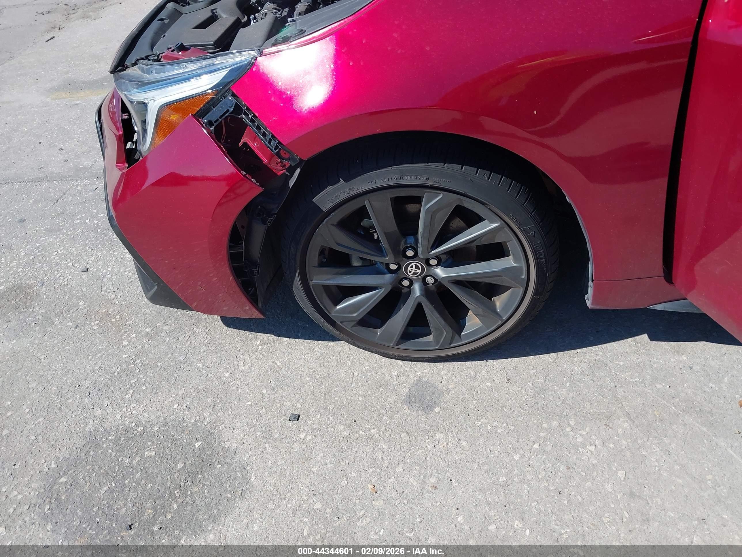 TOYOTA COROLLA image 6