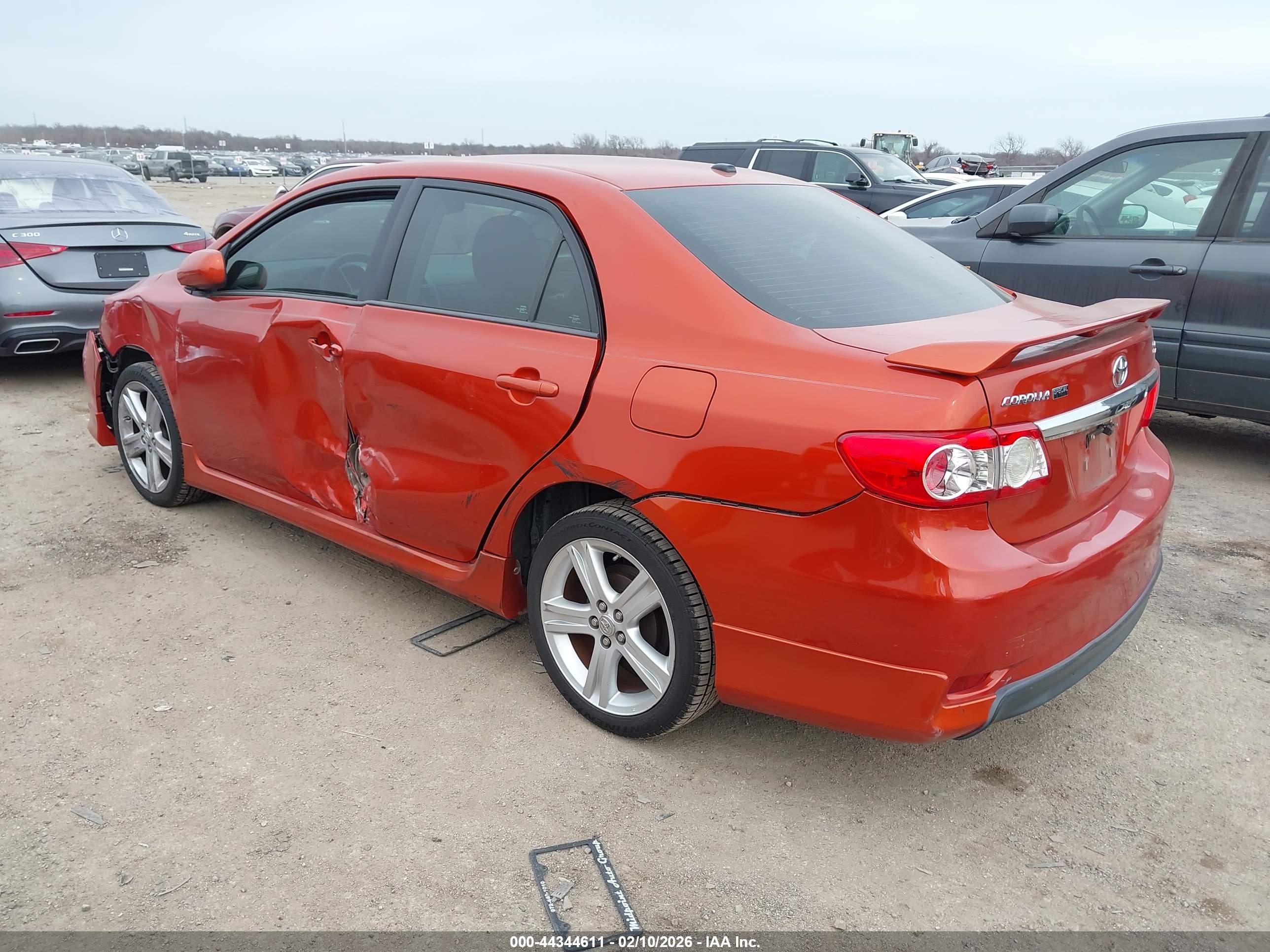 TOYOTA COROLLA image 3